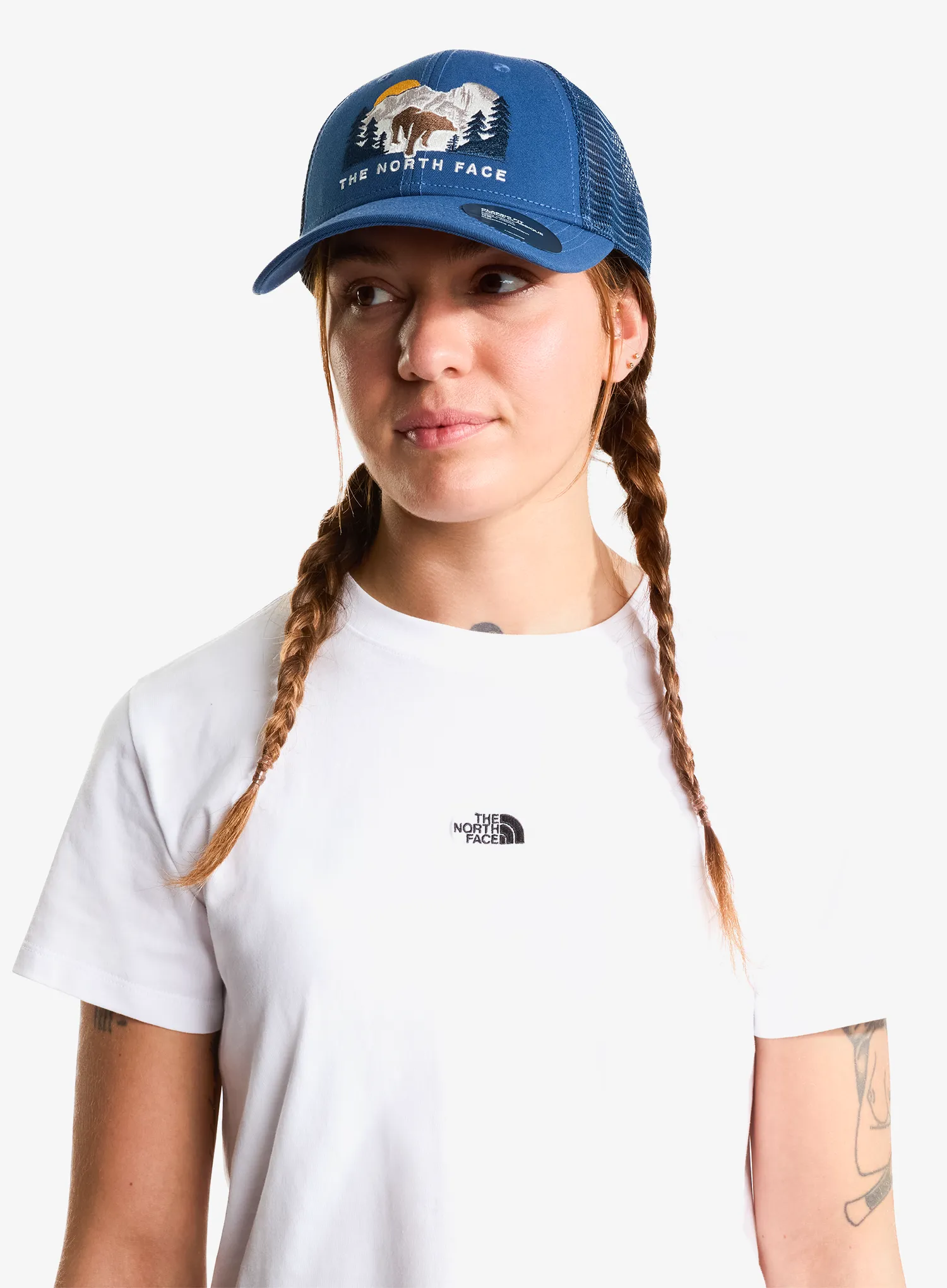 Kačket The North Face Embroidered Mudder Trucker - blue/bear graphic