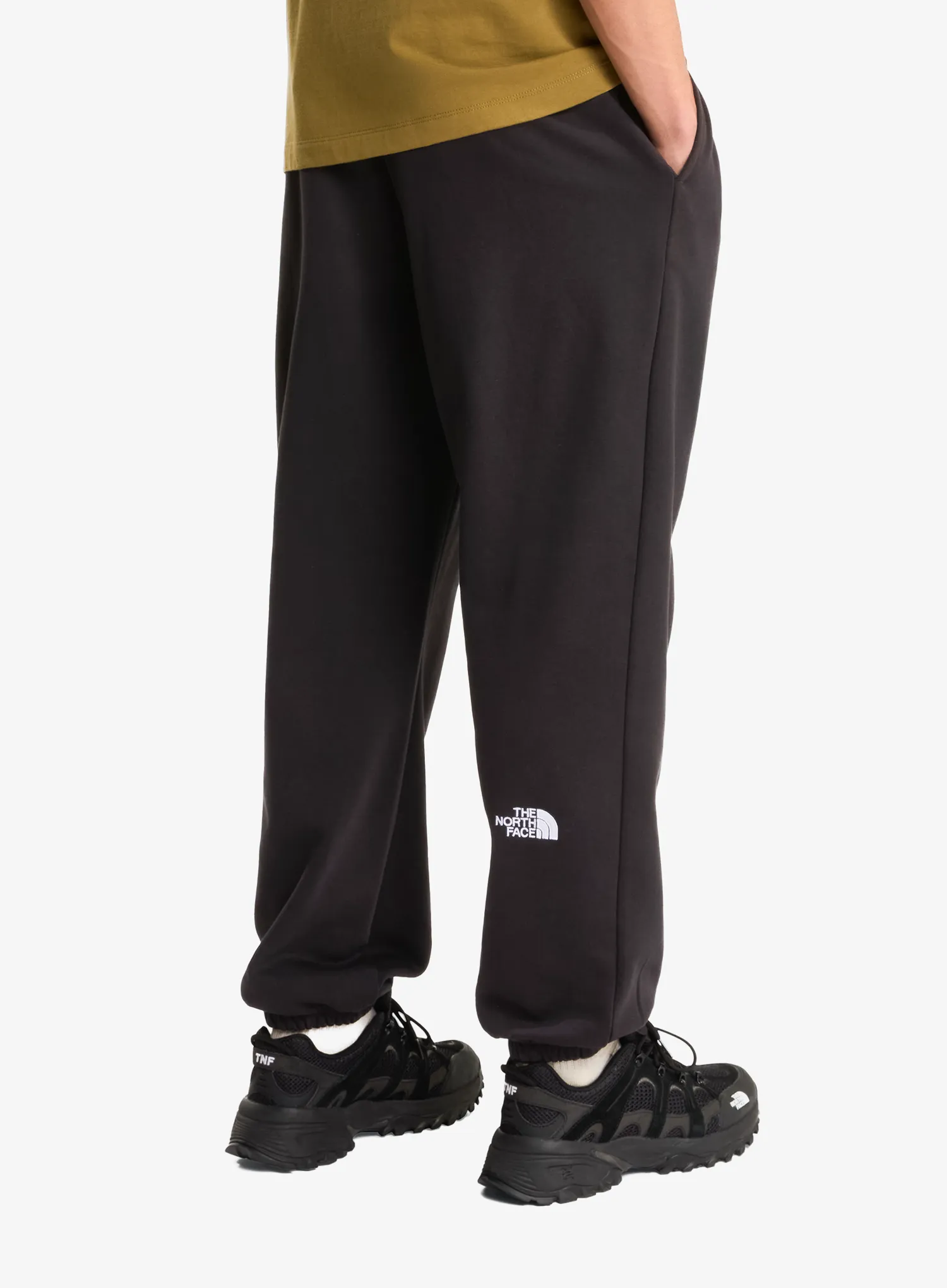 Hlače The North Face Essential Relaxed Straight Jogger - tnf black