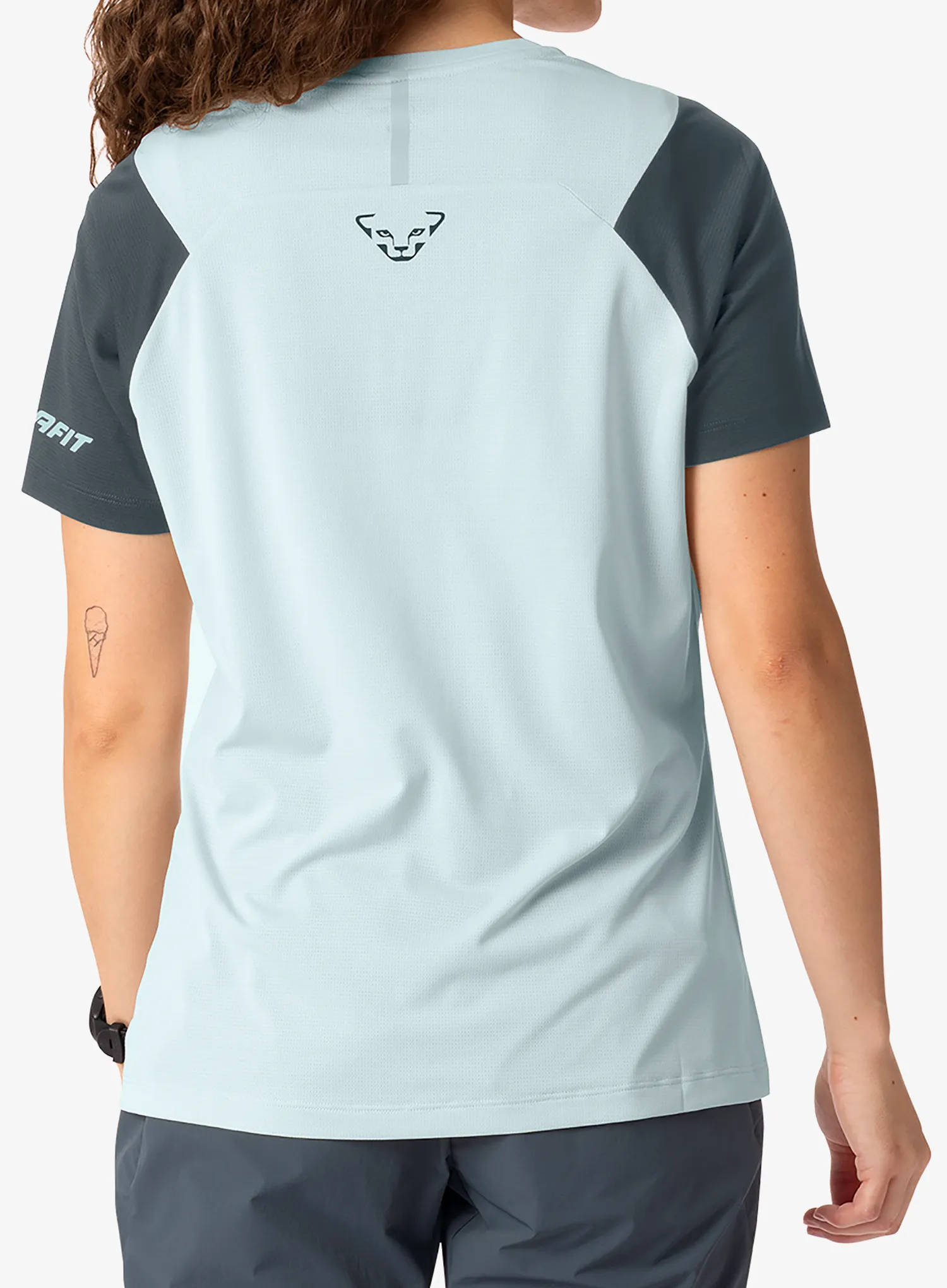 Ženska brzosušeća majica Dynafit Transalper S/S Tee - cloud blue
