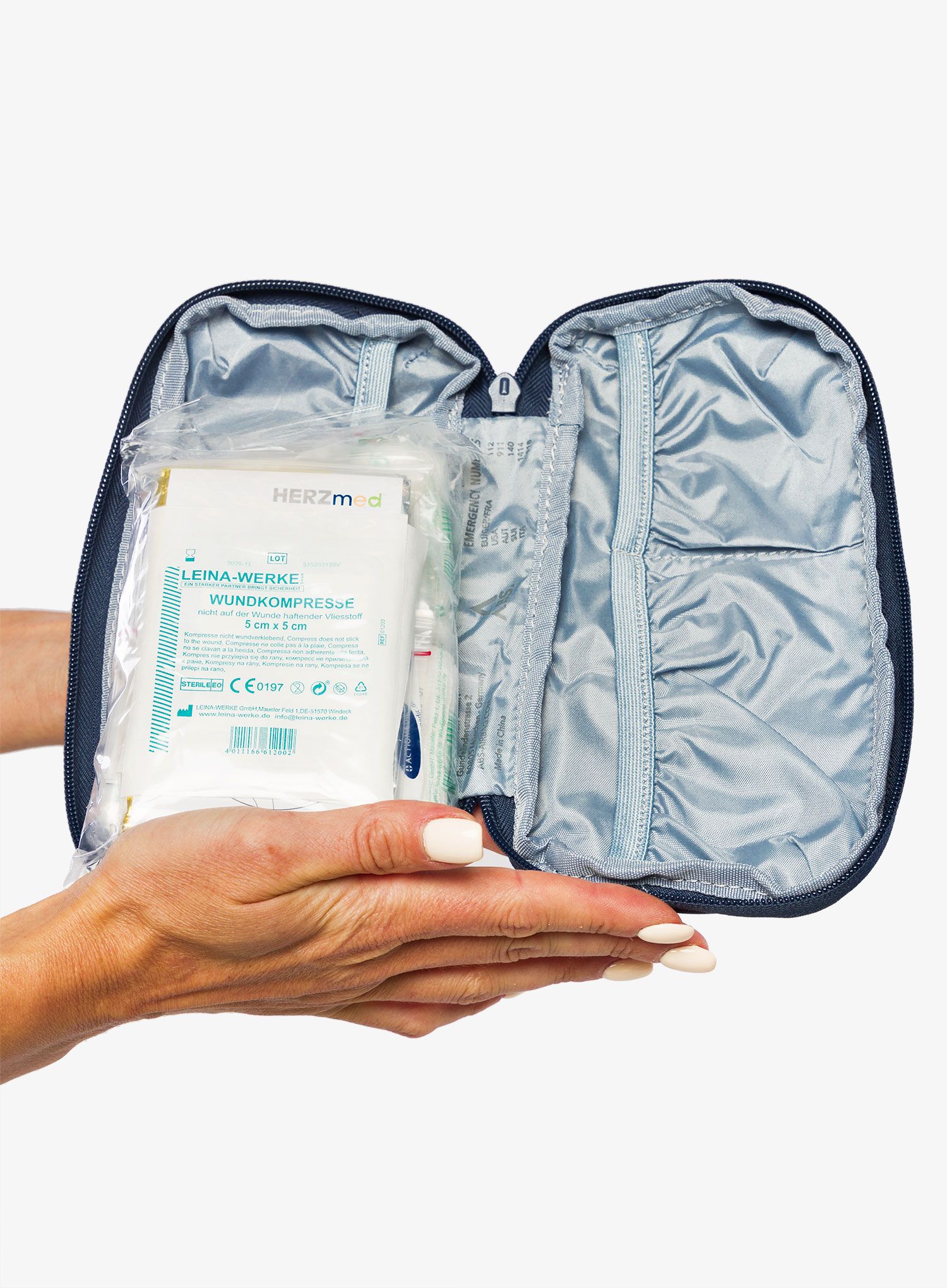 Pribor za prvu pomoć ABS A.Ssure First Aid Kit - multicolor