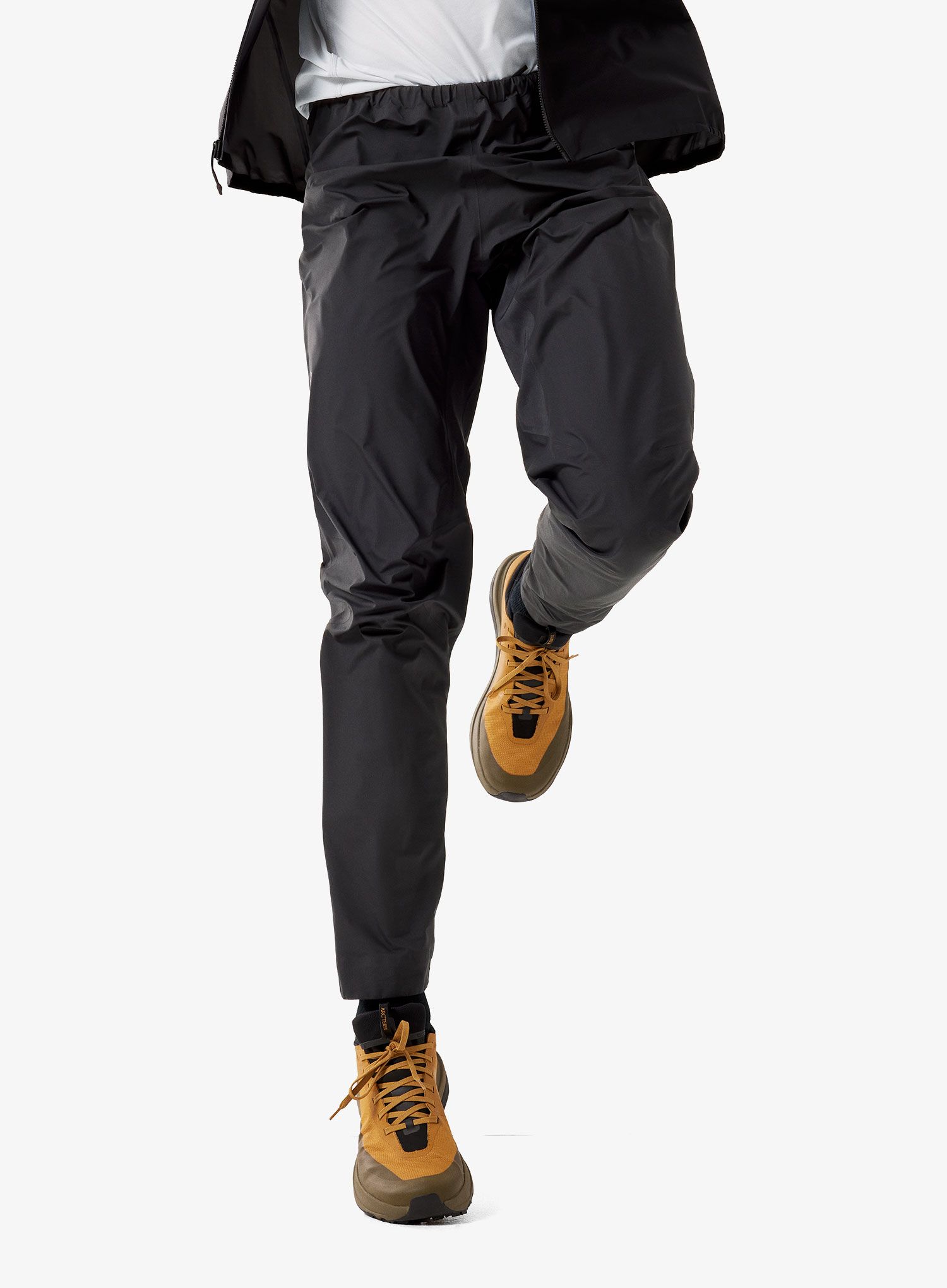 Hlače za trčanje Arcteryx Norvan Shell Pant - black