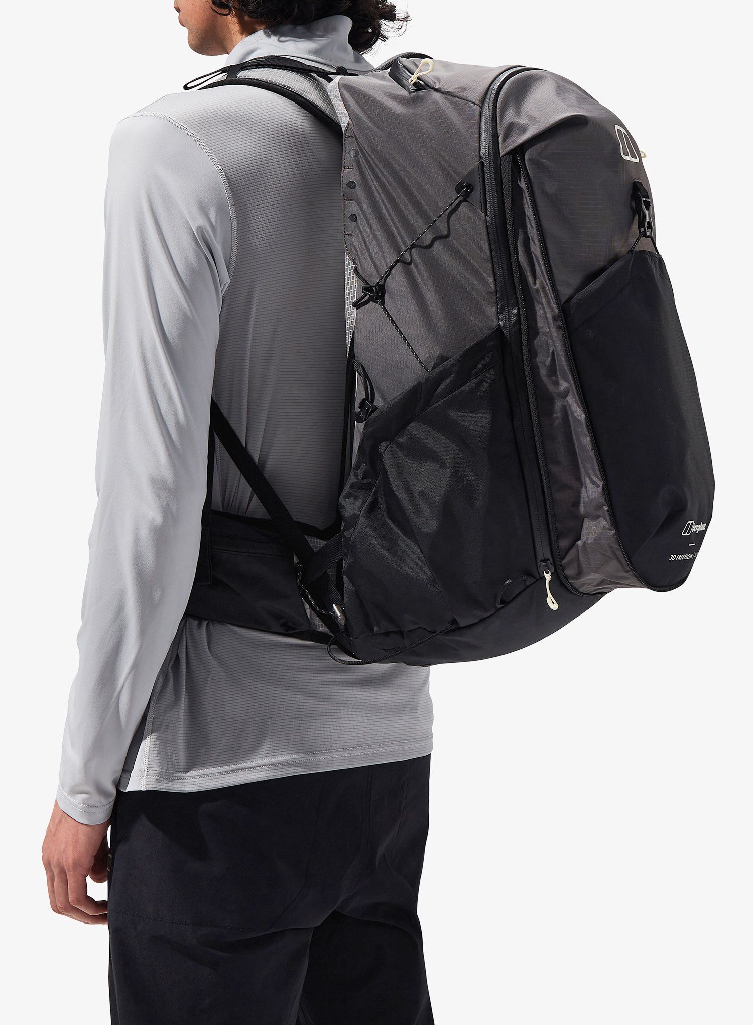 Planinarski ruksak Berghaus 3D Freeflow 30+5L - grey pinstripe/jet black