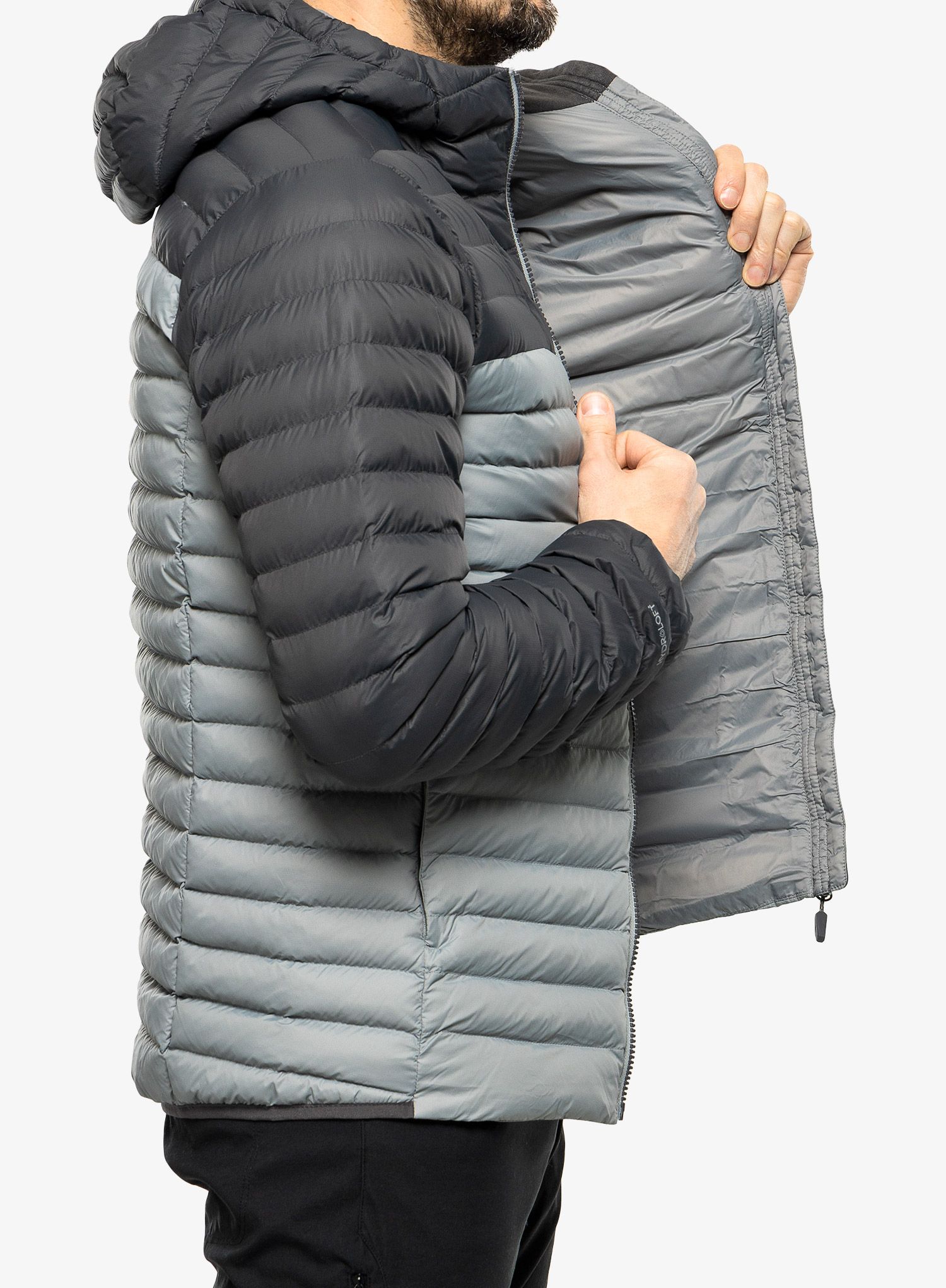 Jakna s postavom Berghaus Vaskye Jacket - monument/grey