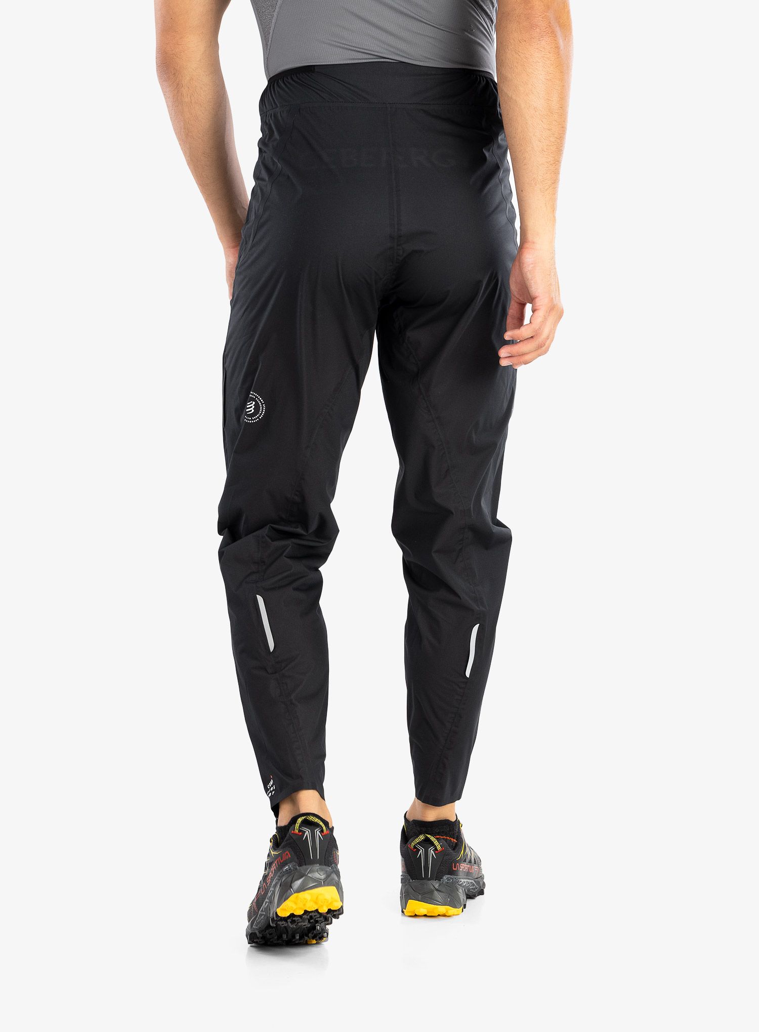 Hlače za trčanje Compressport Hurricane Waterproof 10/10 Pants - black