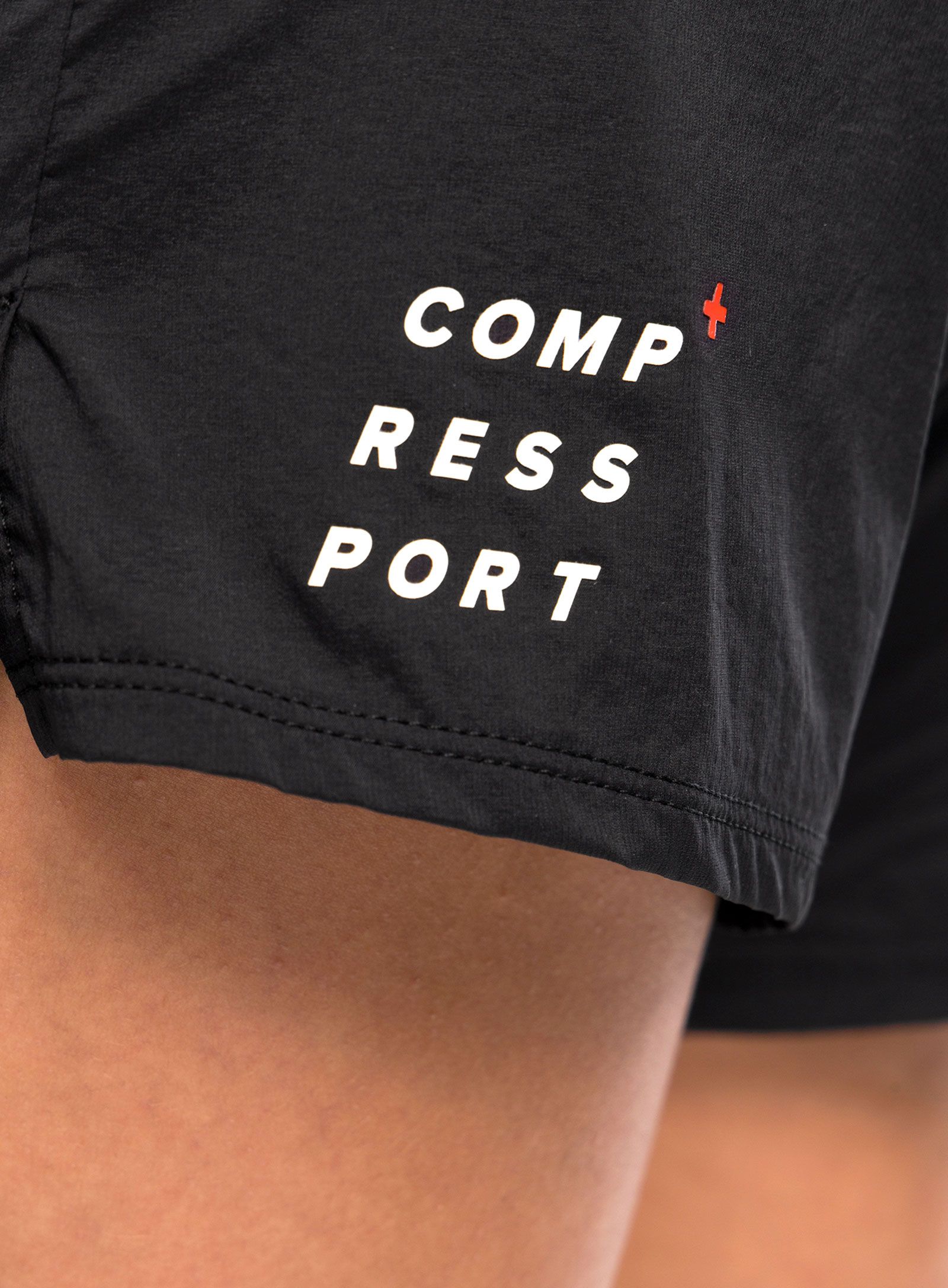 Kratke hlače za trčanje Compressport Performance Short - black