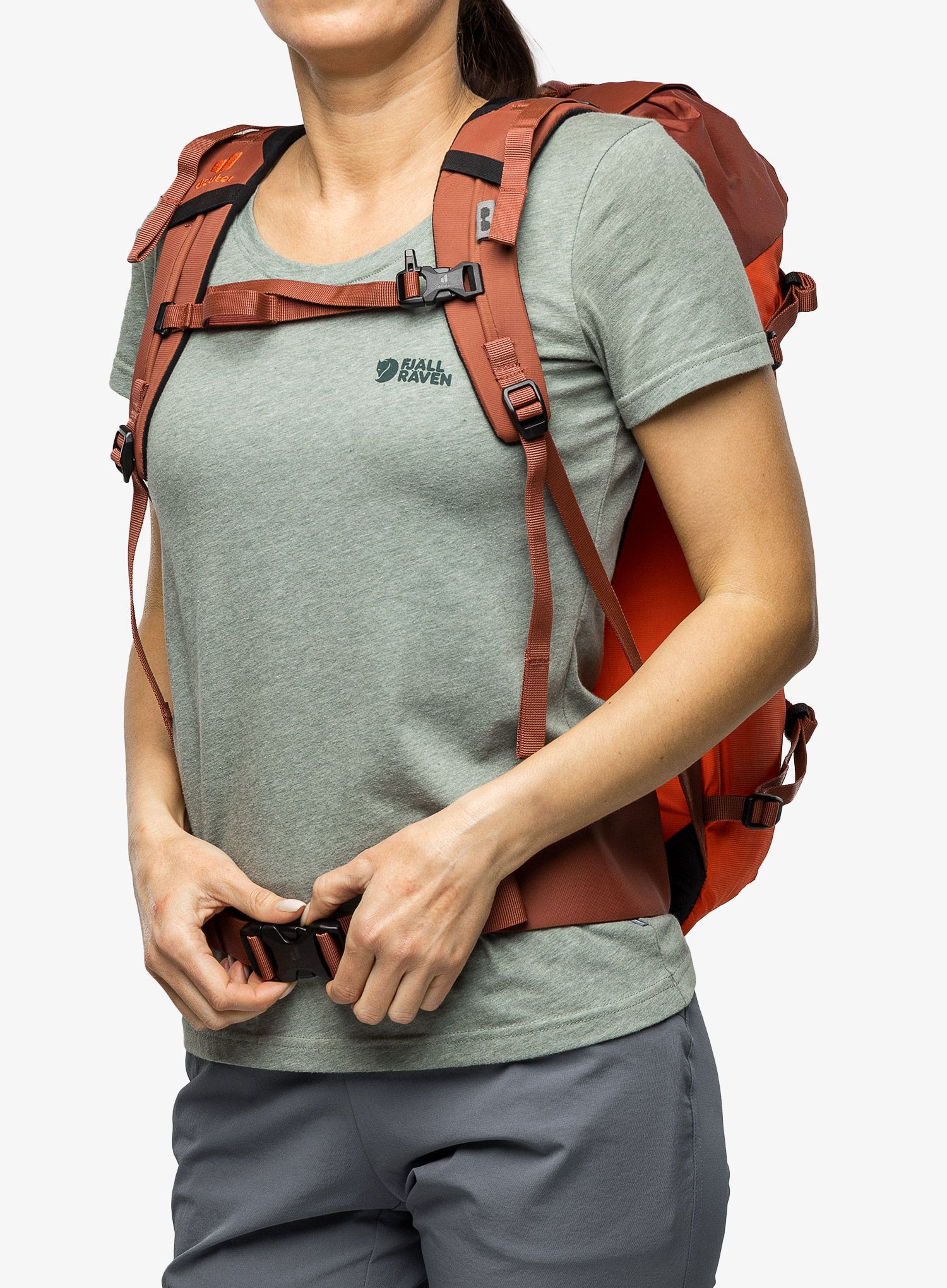 Ženski planinarski ruksak Deuter Guide 28 SL - papaya/redwood