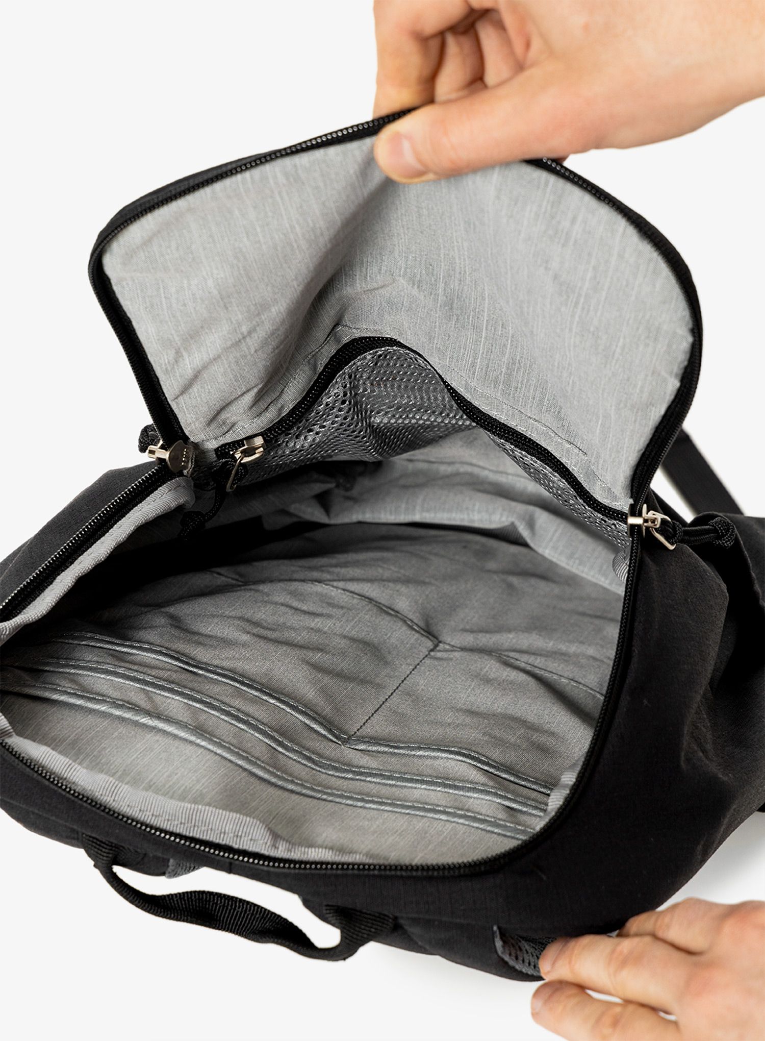 Urbani ruksak Deuter Step Out 16 - black