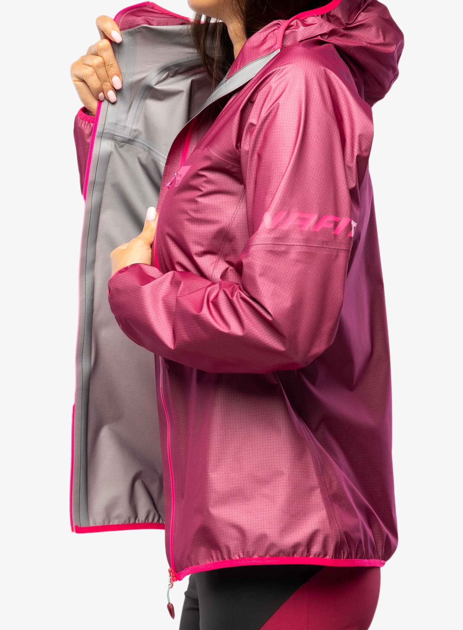 Ženska jakna s membranom Dynafit Traverse GTX Jacket  - beet red