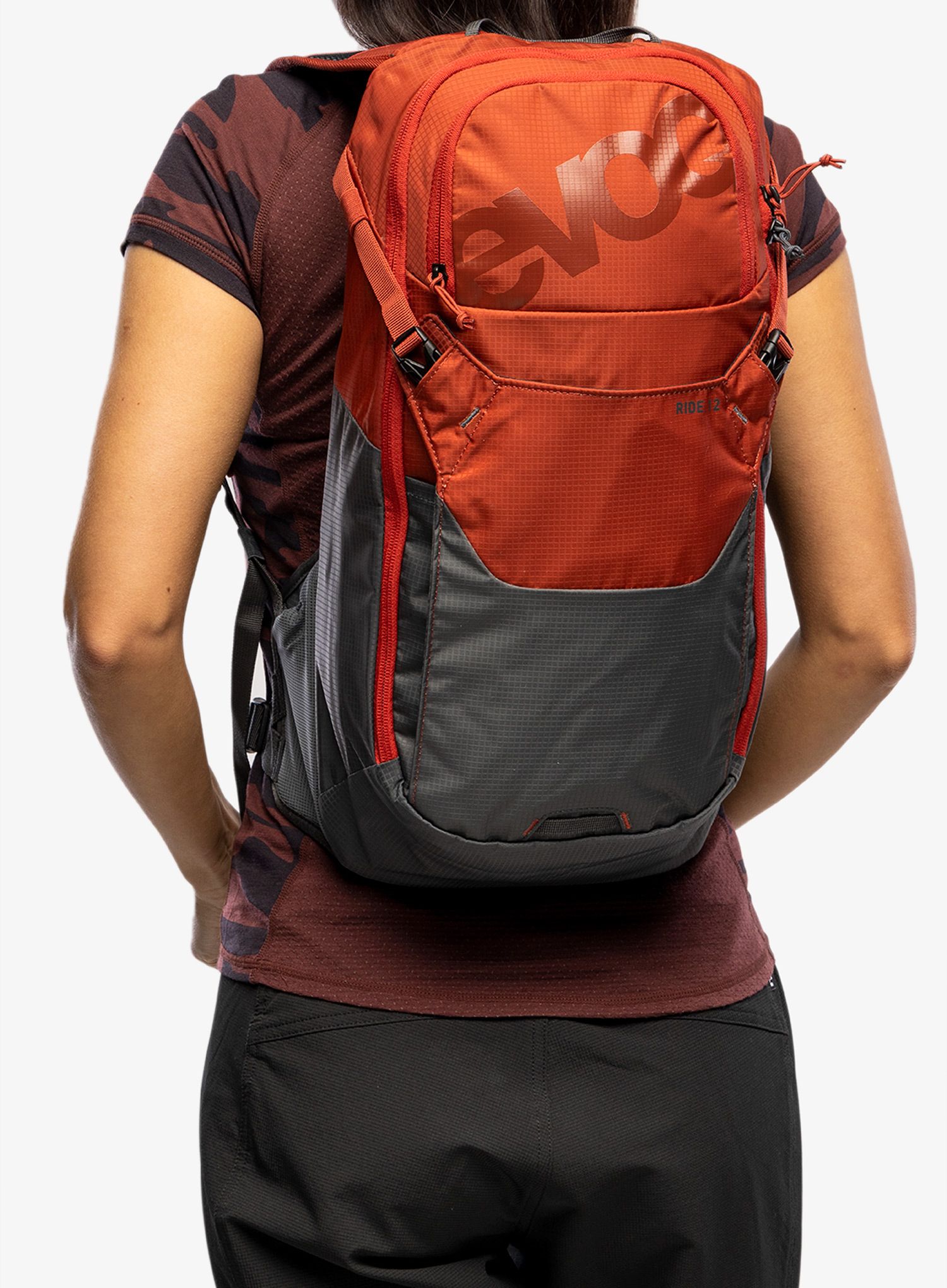 Biciklistički ruksak Evoc Ride 12 - chili red/carbon grey