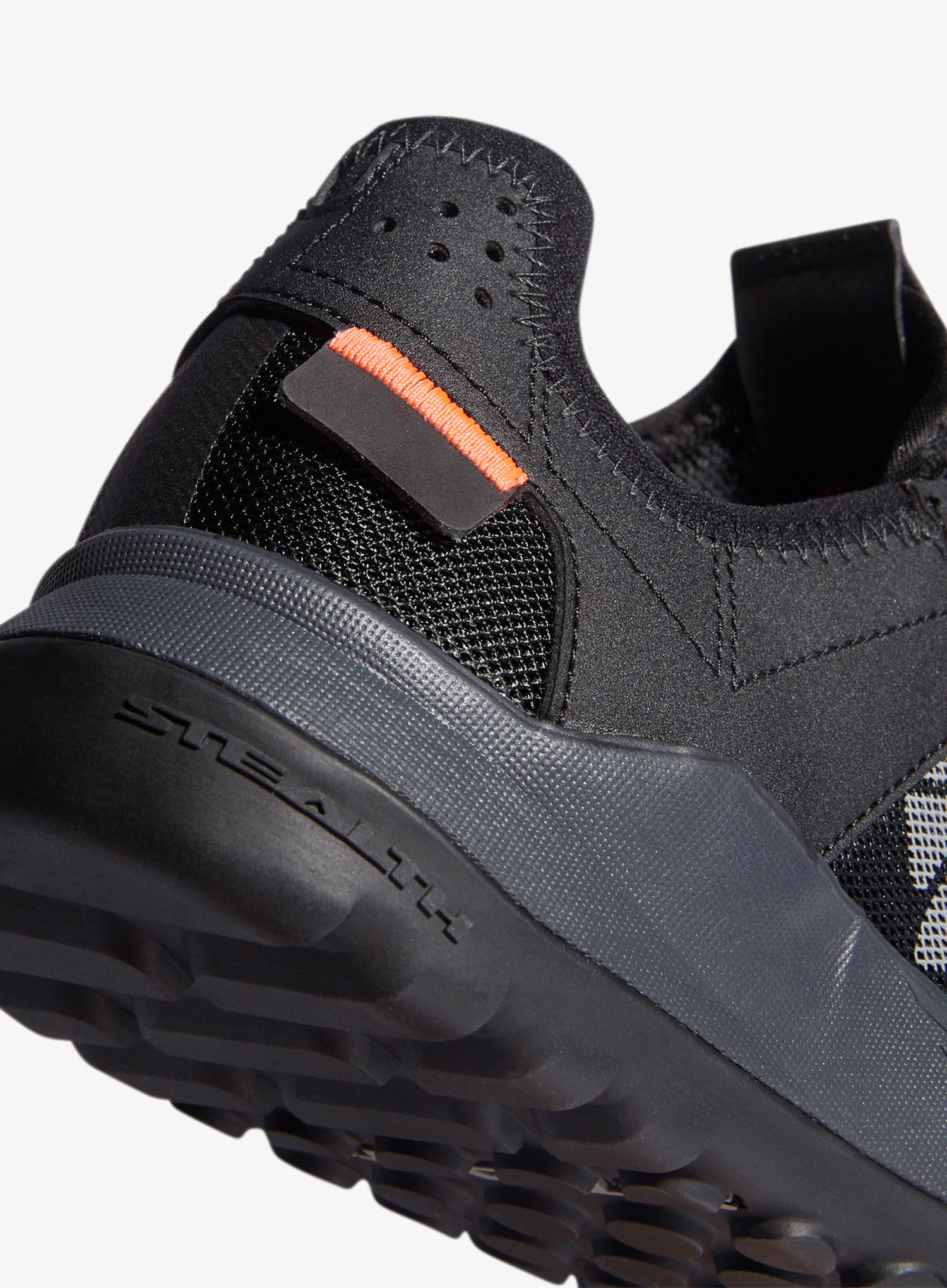 Ženske cipele Five Ten Trailcross LT - core black/grey two