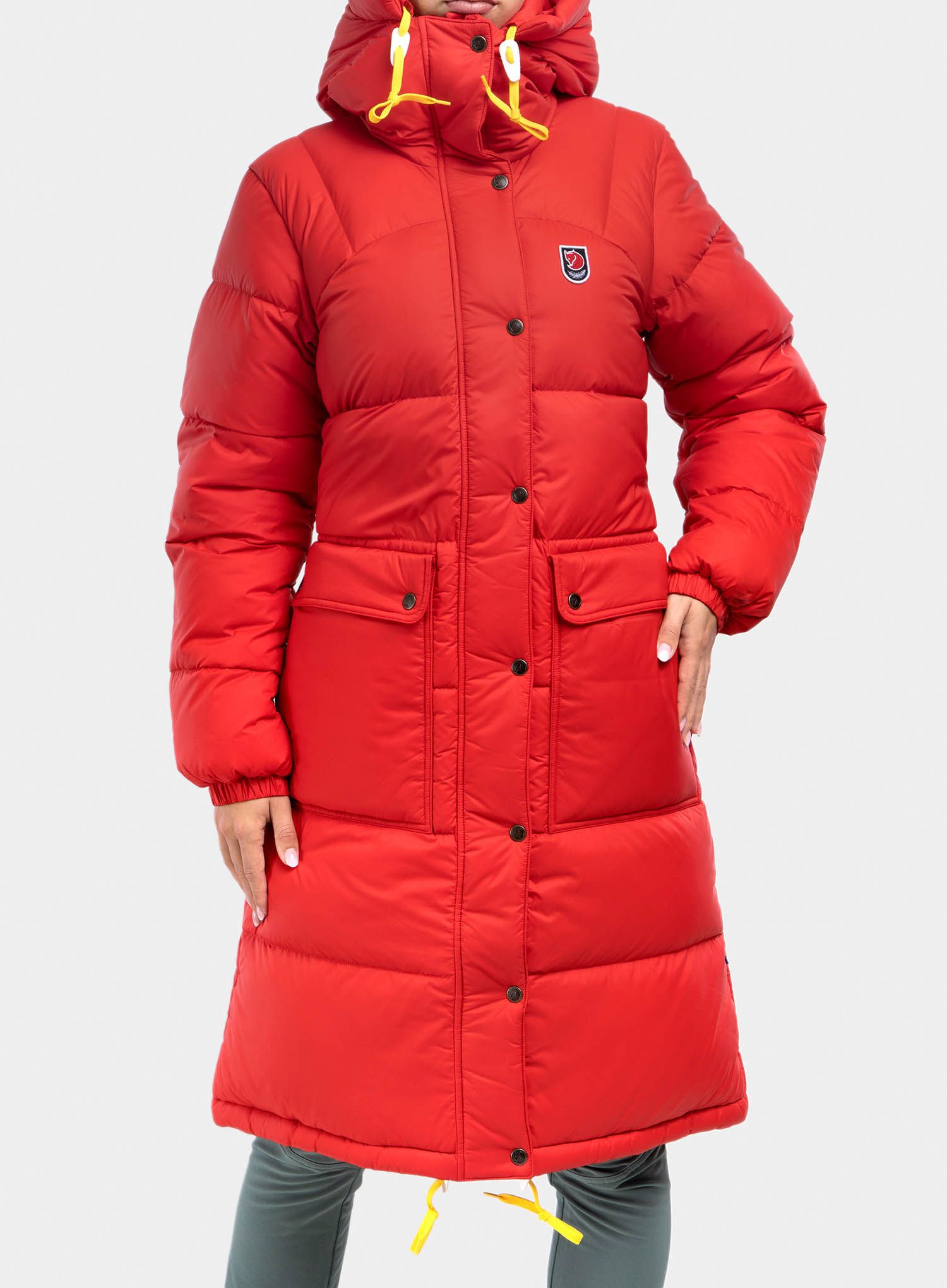 Ženski kaput Fjallraven Expedition Long Down Parka - true red