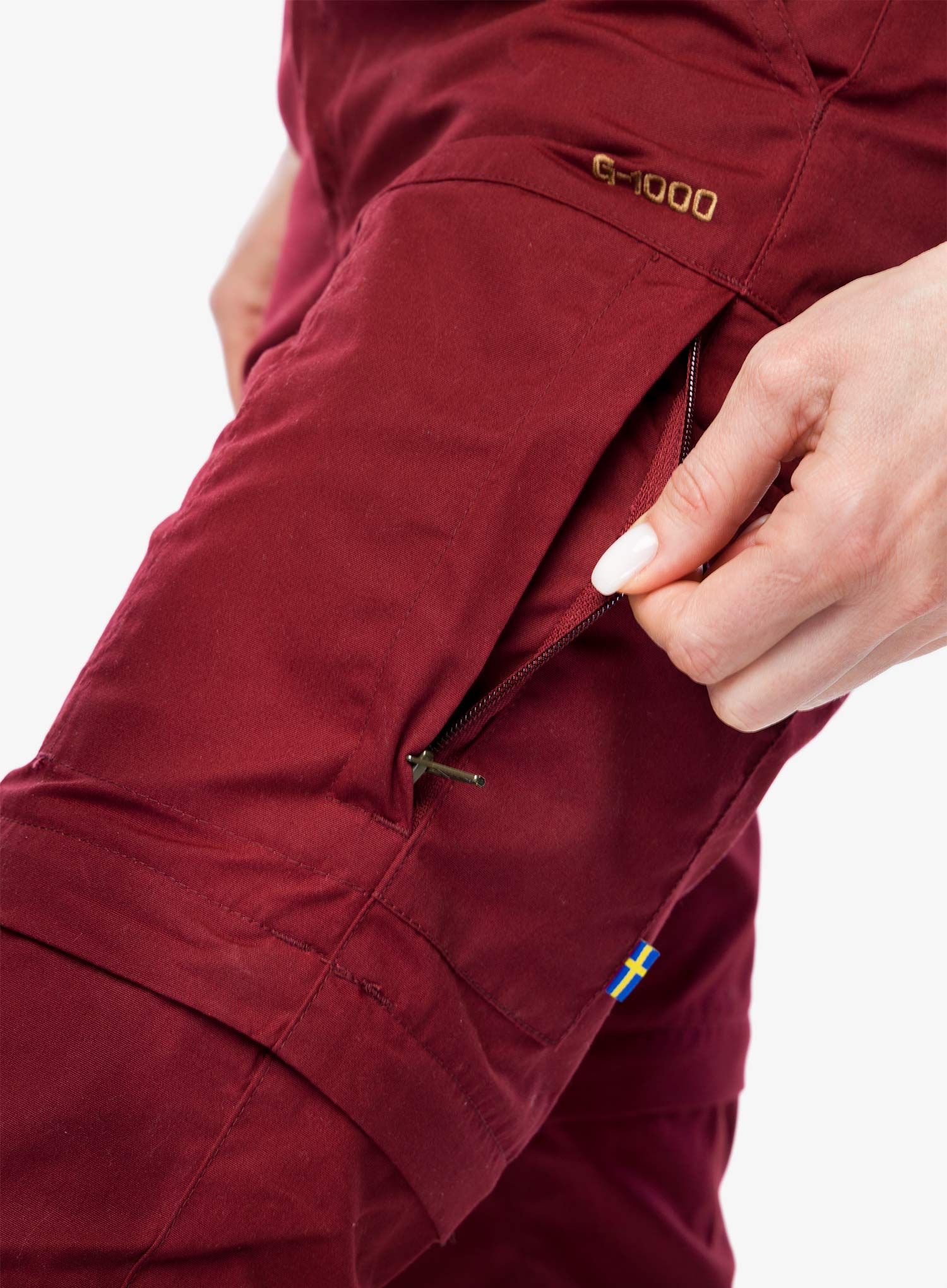 Ženske hlače Fjallraven Karla Pro Zip-off Trousers - bordeaux red