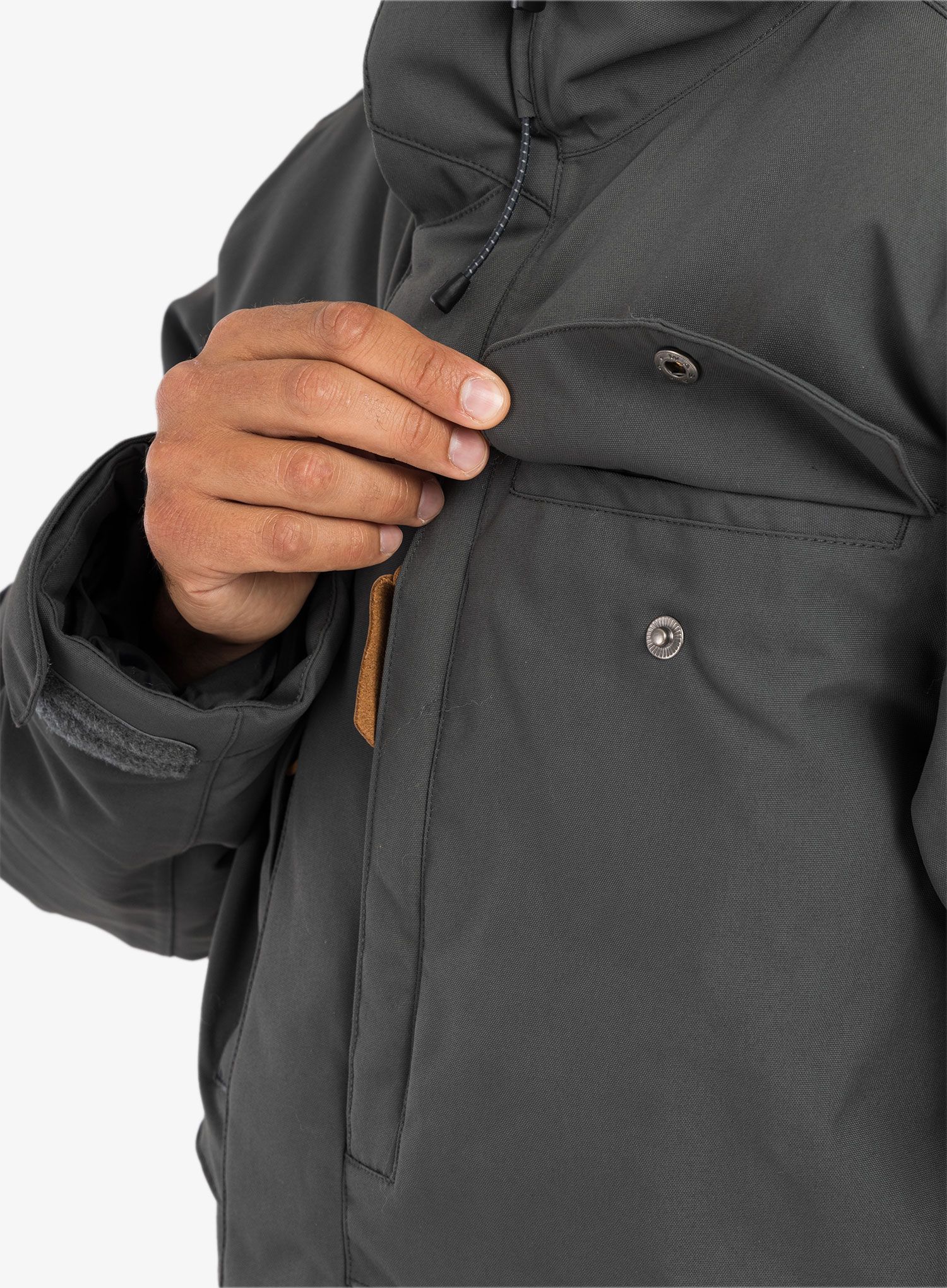 Jakna s postavom Fjallraven Nuuk Parka - basalt