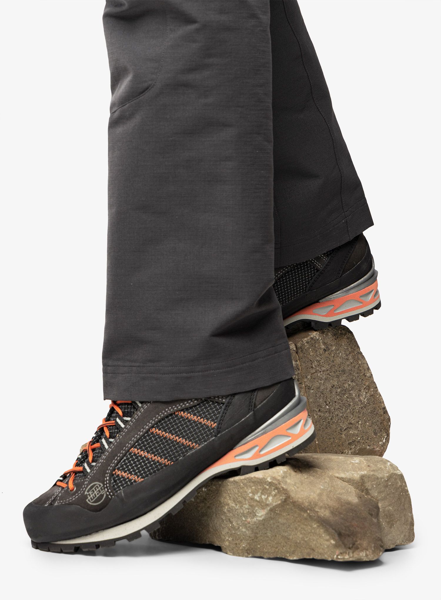 Ženske alpinističke cipele Hanwag Makra Combi GTX - asphalt/orink