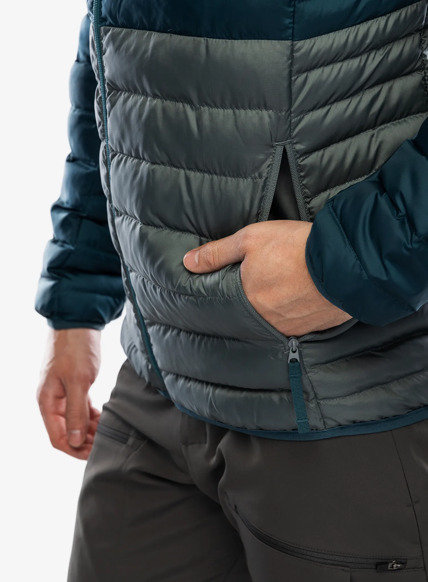 Jakna s postavom Helly Hansen Banff Hooded Insulator - dark creek/grey cactus