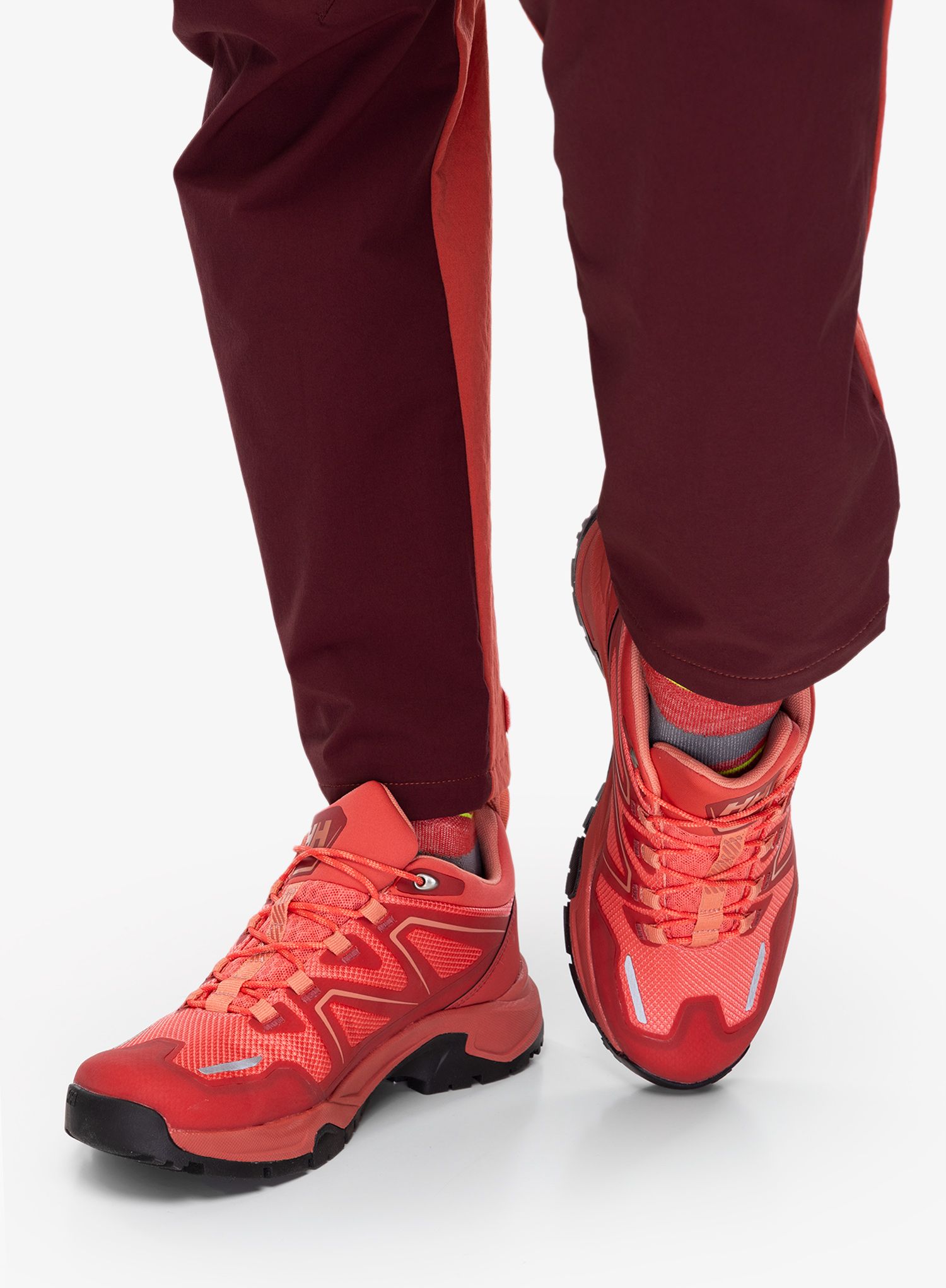 Niske ženske planinarske cipele Helly Hansen Cascade Low HT - sunset pink/poppy red