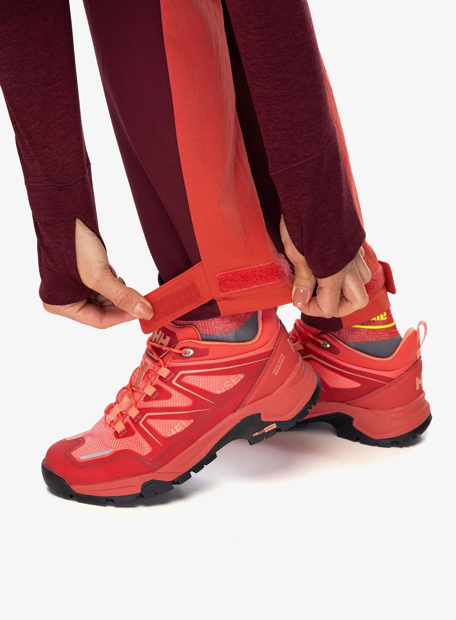 Ženske hlače Helly Hansen Vika Tur Pant - poppy red/hickory