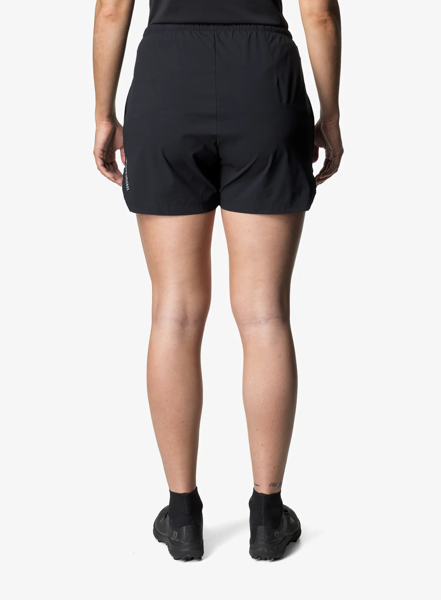 Ženske kratke hlače za trčanje Houdini Pace Light Shorts - true blk