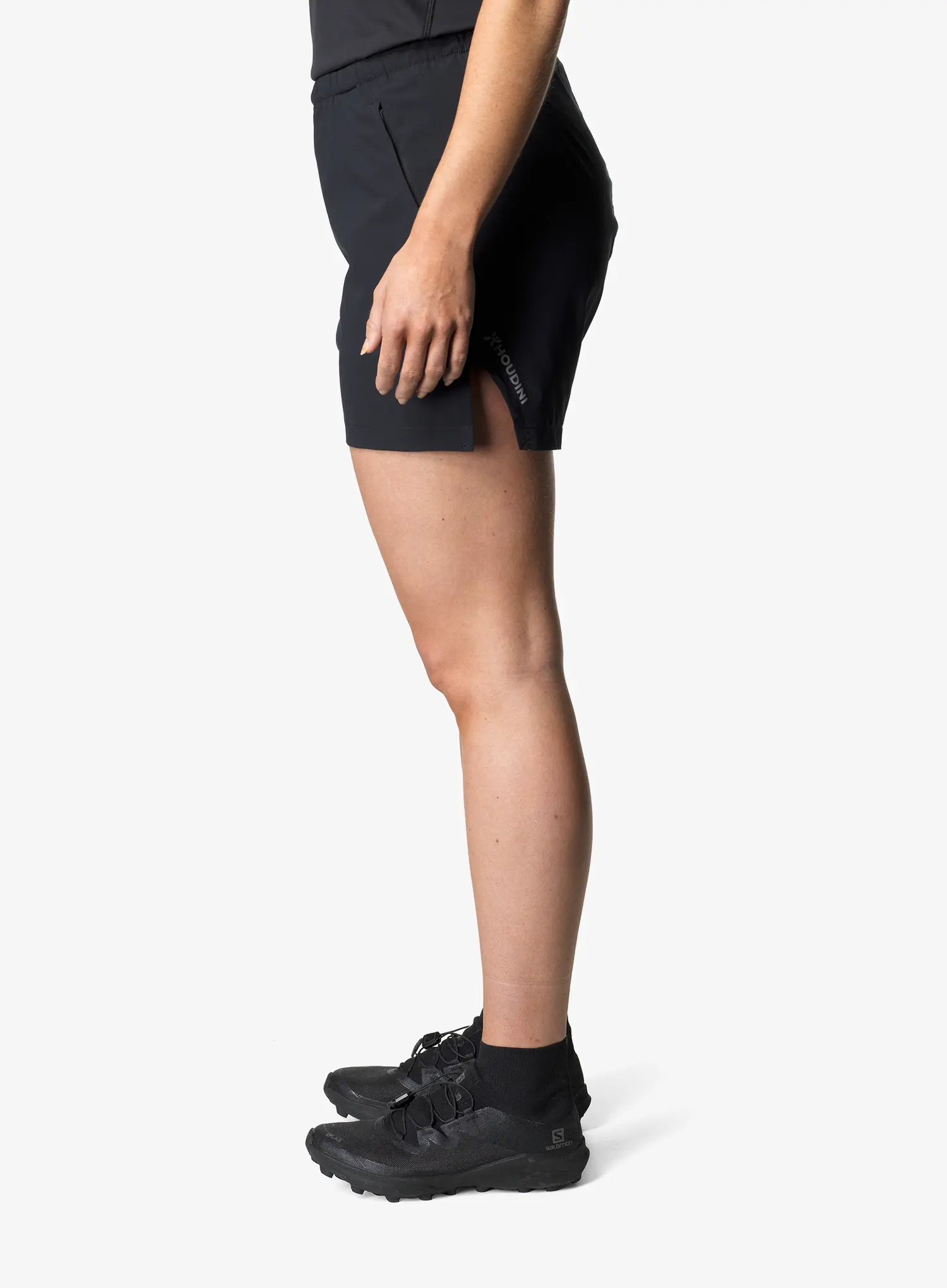 Ženske kratke hlače za trčanje Houdini Pace Light Shorts - true blk