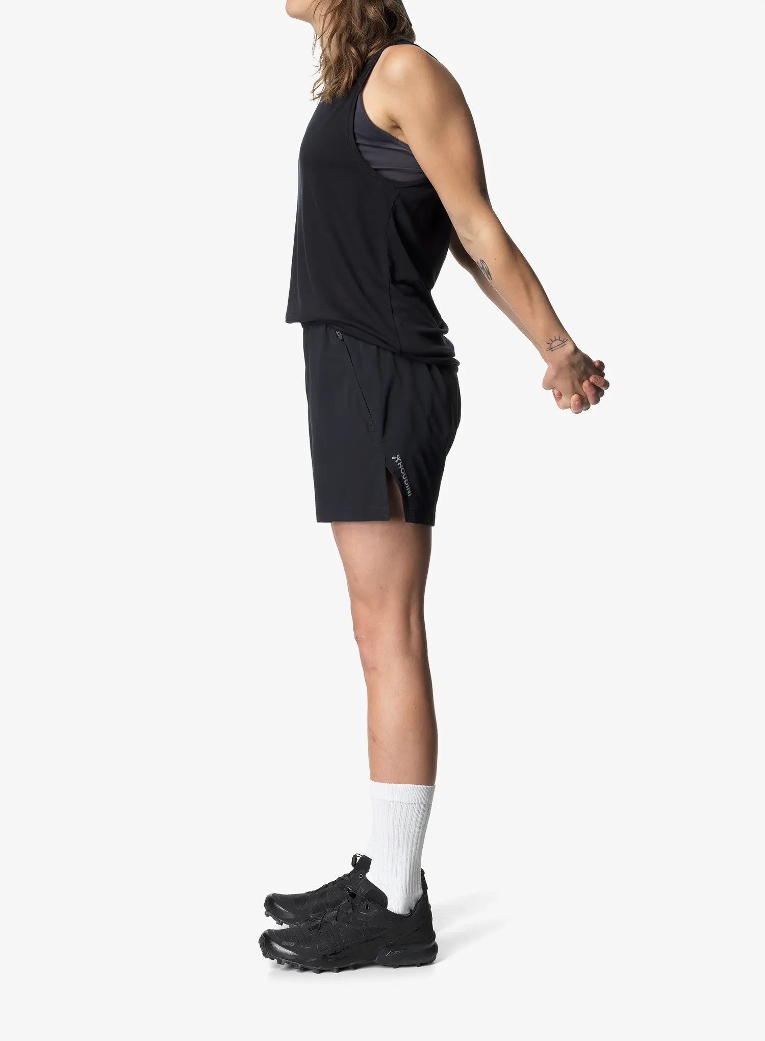 Ženske kratke hlače za trčanje Houdini Pace Light Shorts - true blk