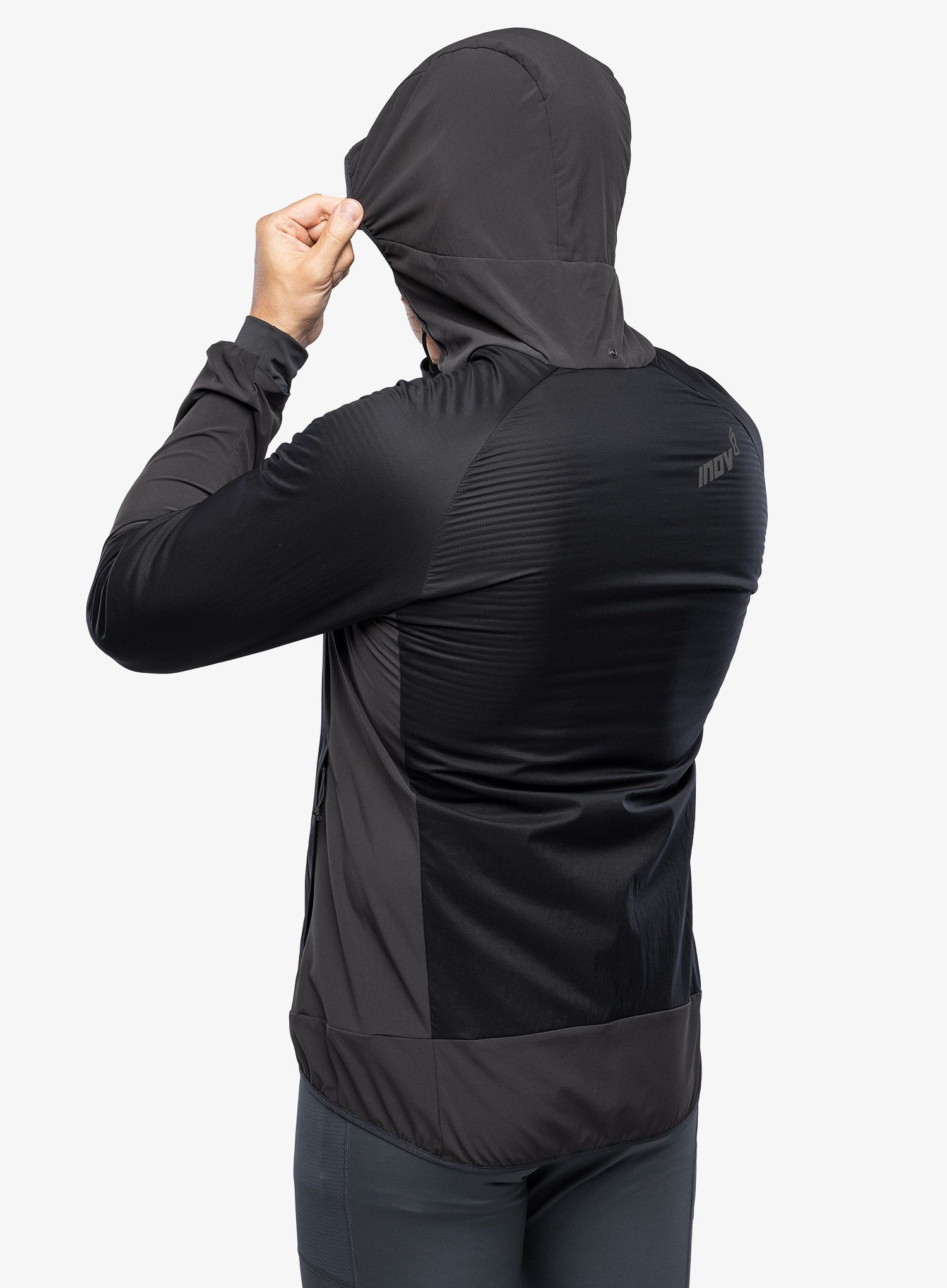Jakna Inov-8 Performance Hybrid Jacket - black/graphite