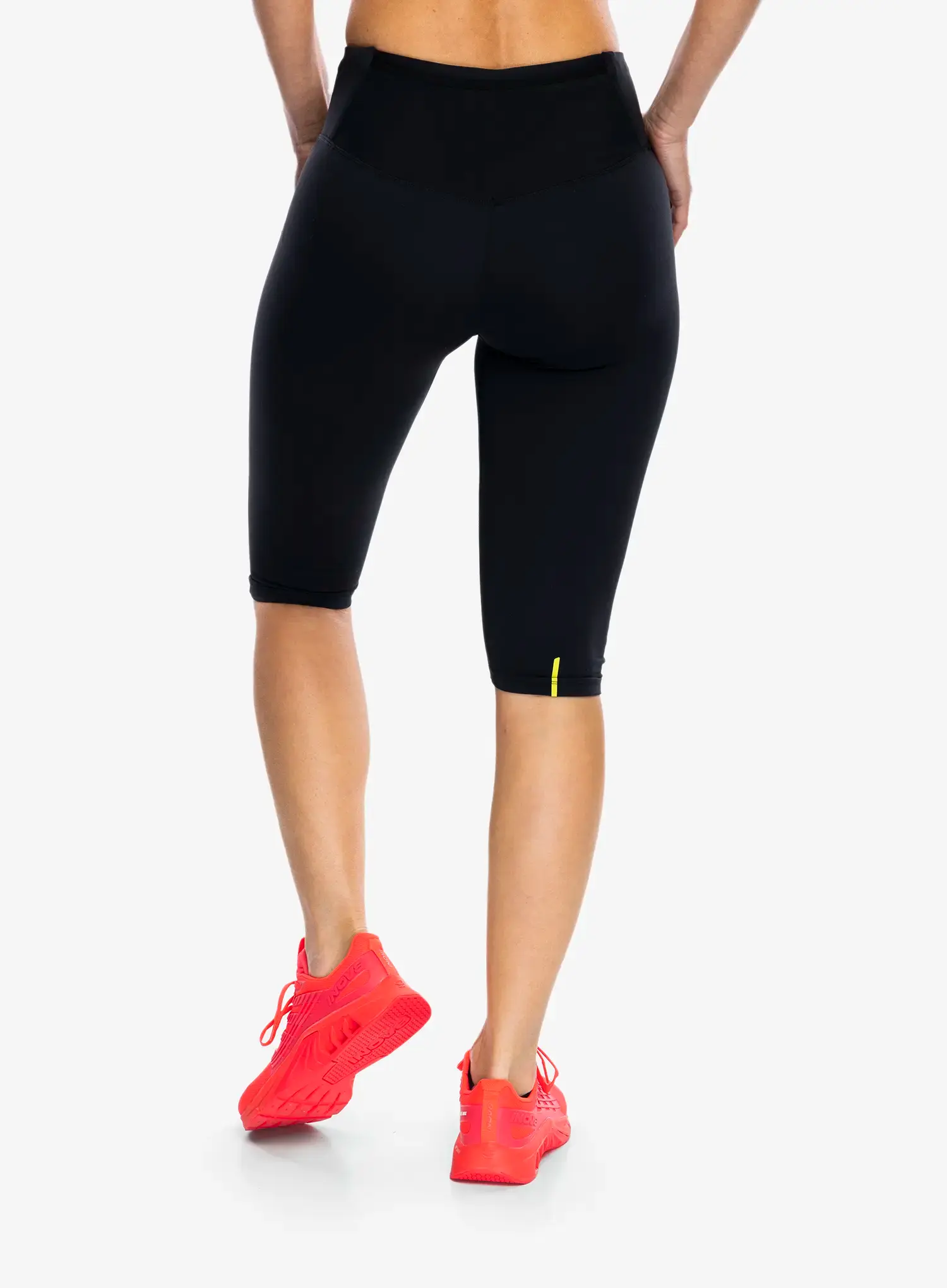 Ženske tajice za trčanje Inov-8 Race Elite 3/4 Tight - black