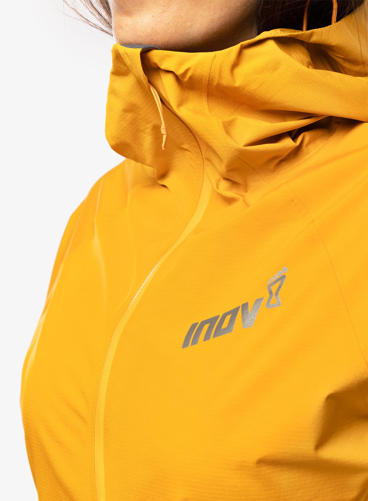 Ženska jakna za trčanje Inov-8 Stormshell FZ V2 - nectar