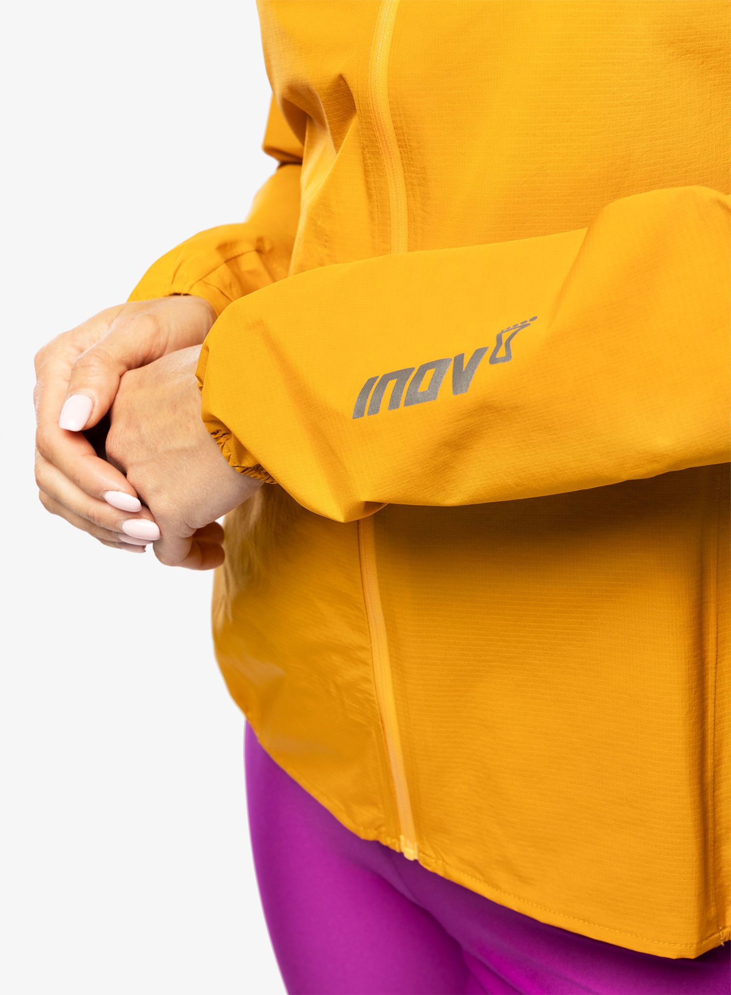 Ženska jakna za trčanje Inov-8 Stormshell FZ V2 - nectar