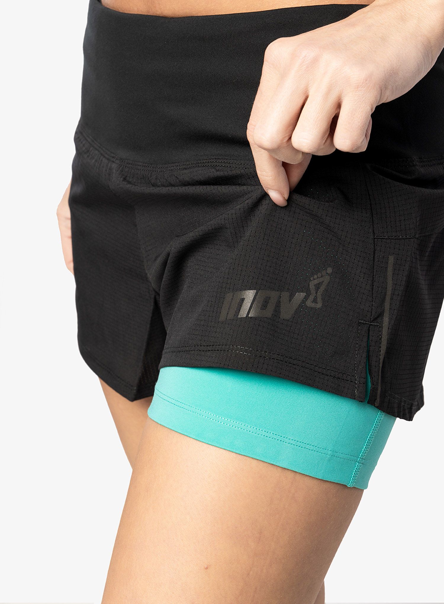 Ženske kratke hlače Inov-8 Trailfly Ultra 3 2in1 Short - black/teal