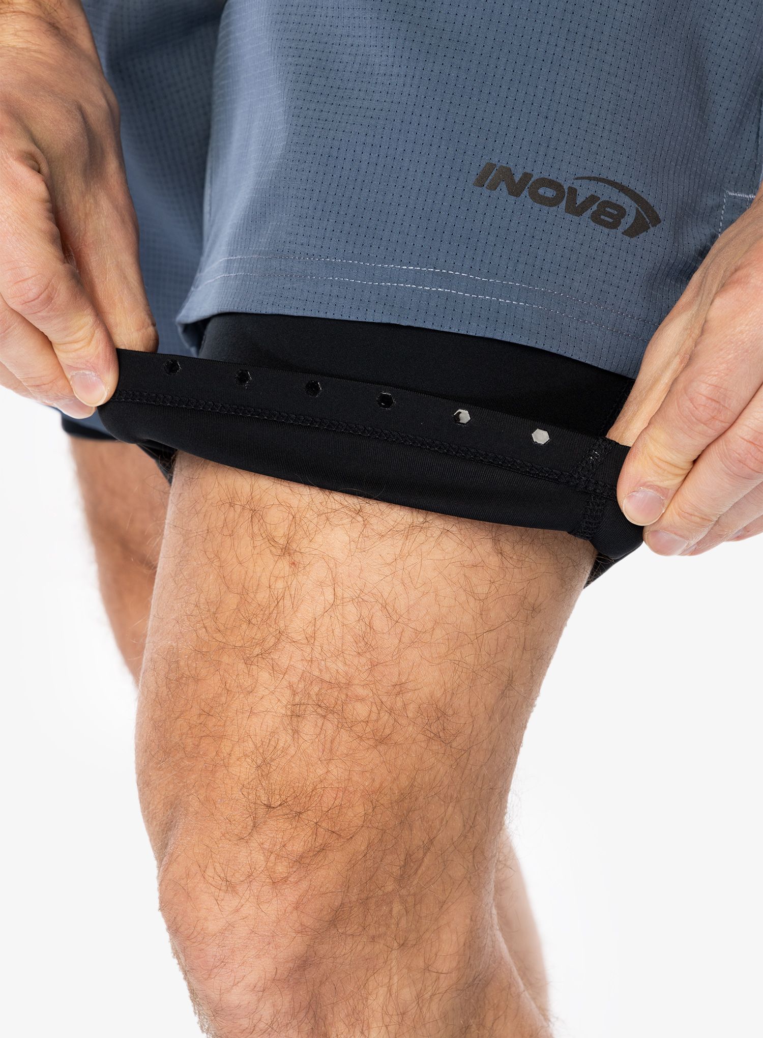 Kratke hlače za trčanje Inov-8 Trailfly Ultra 7 2in1 Short - slate