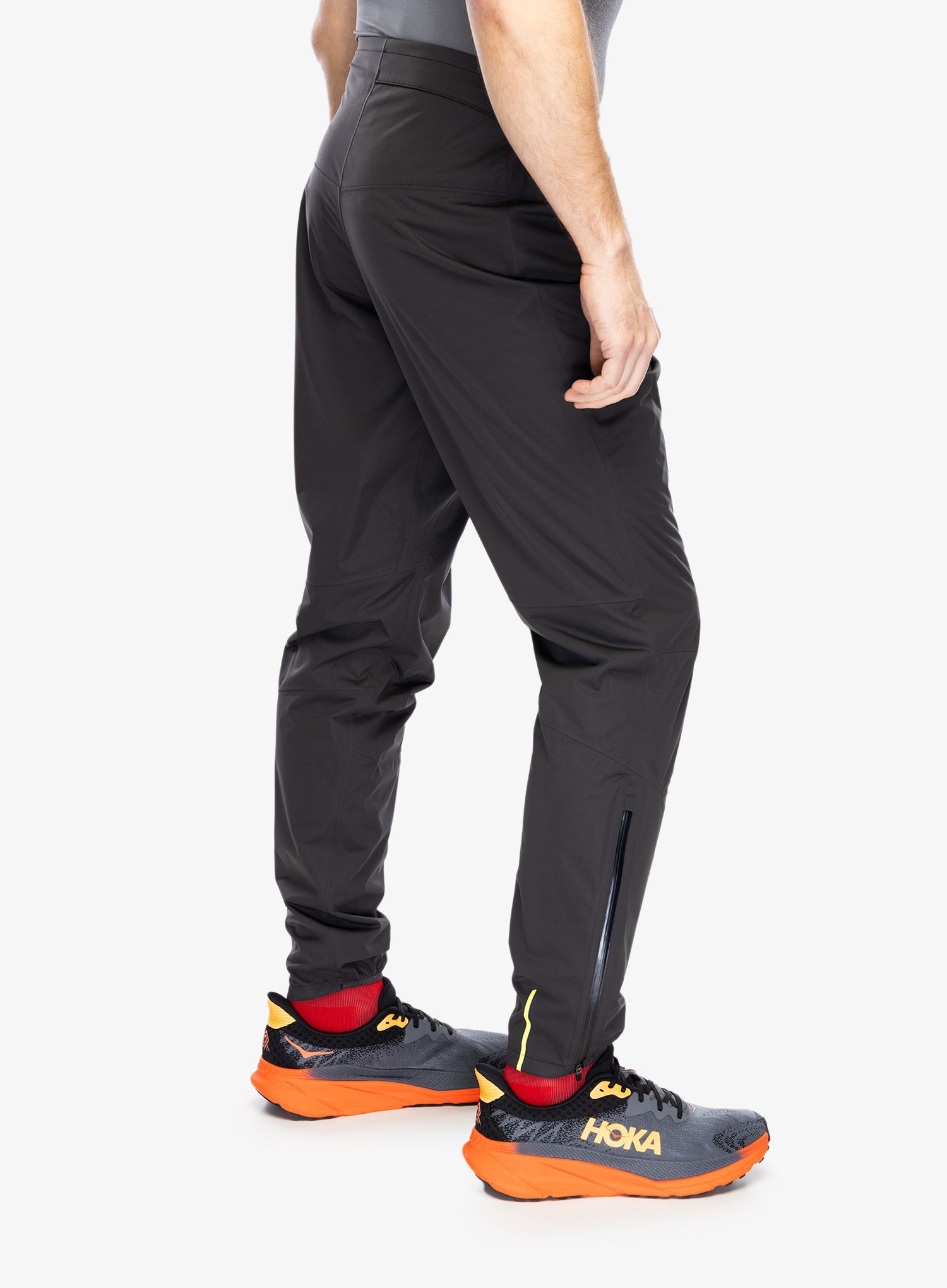 Hlače za trčanje Inov-8 Trailpant - black