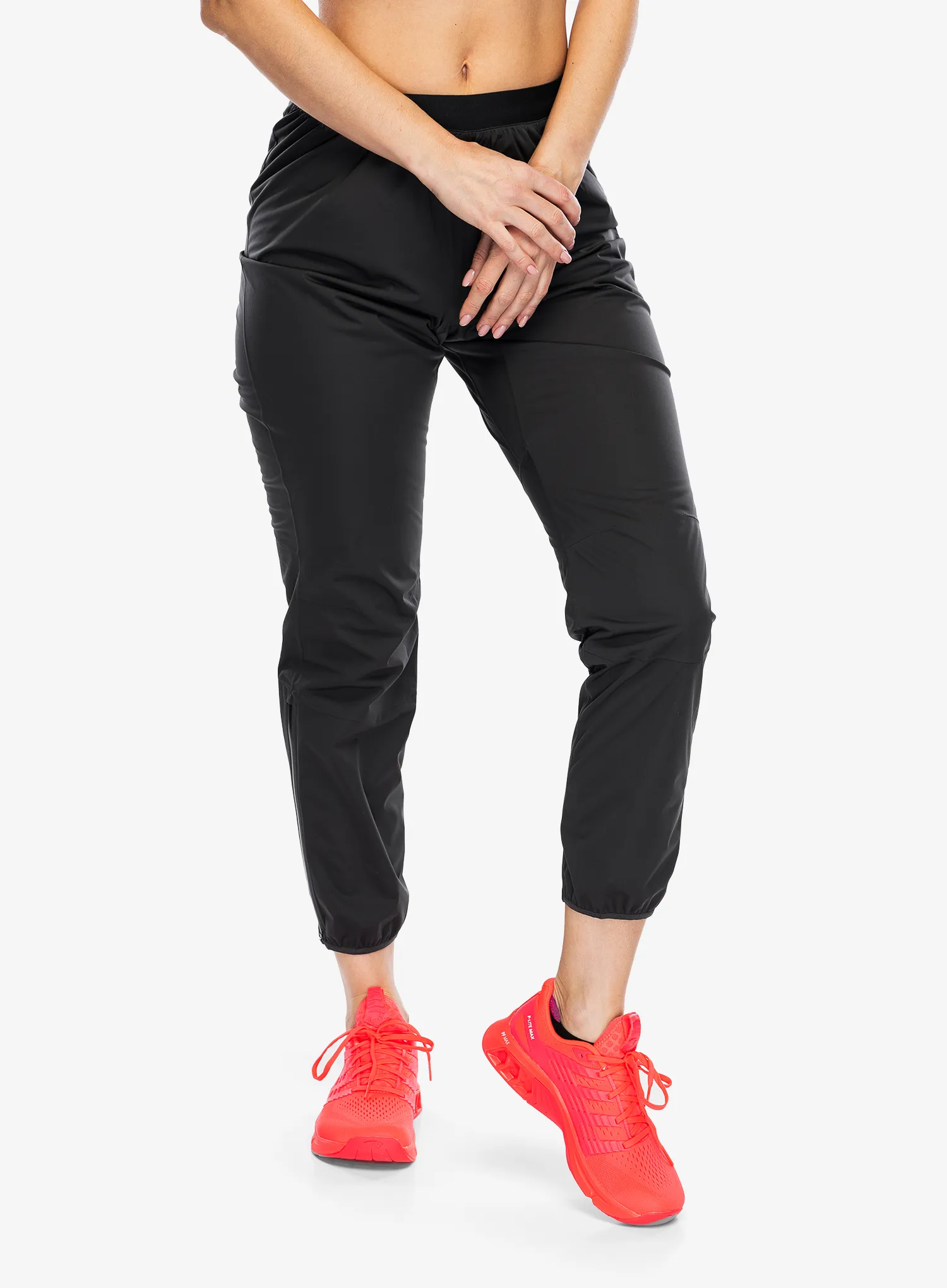 Ženske hlače za trčanje Inov-8 Trailpant - black/black