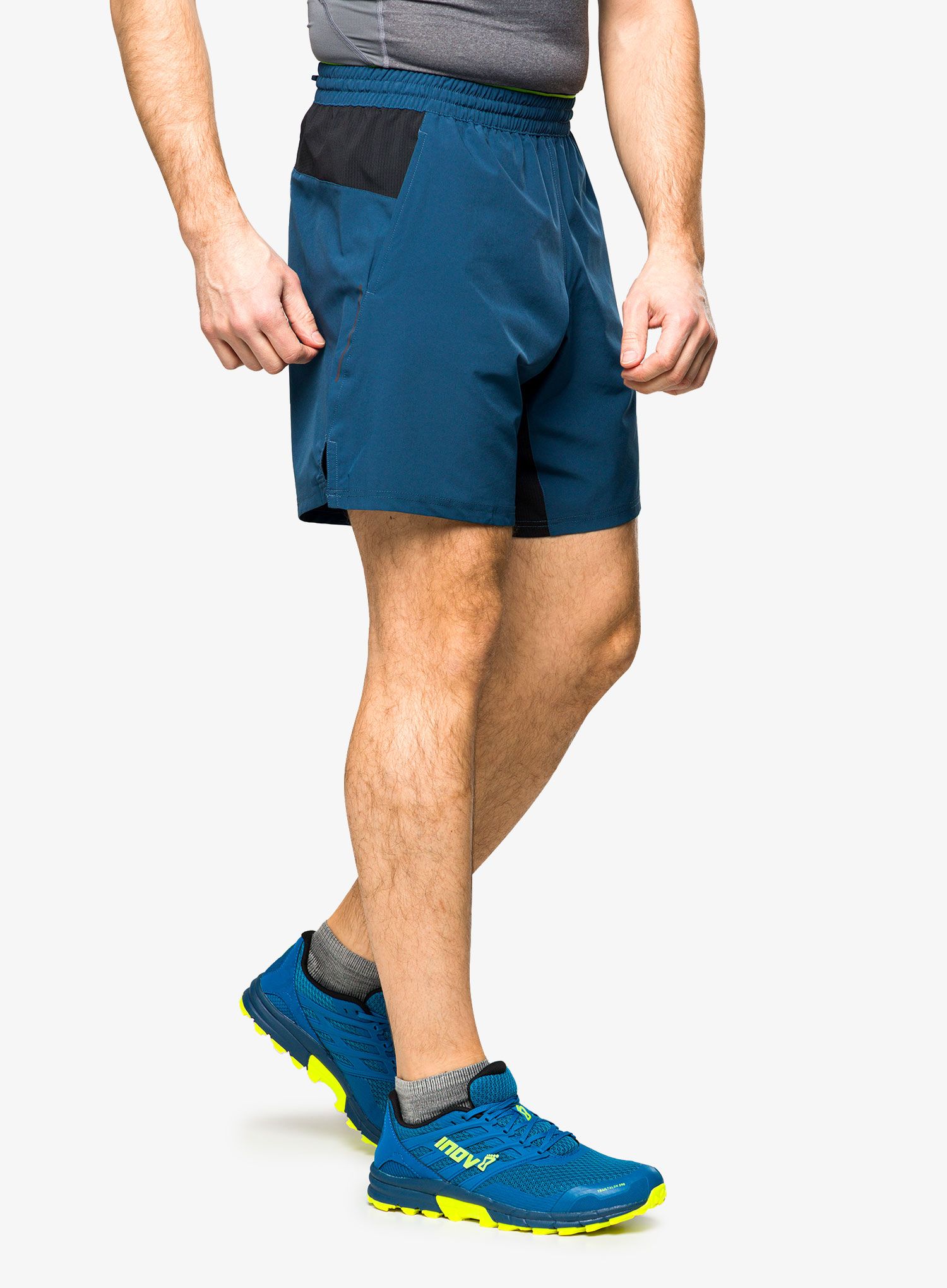 Kratke hlače za trčanje Inov-8 Train Lite 9 Short - navy