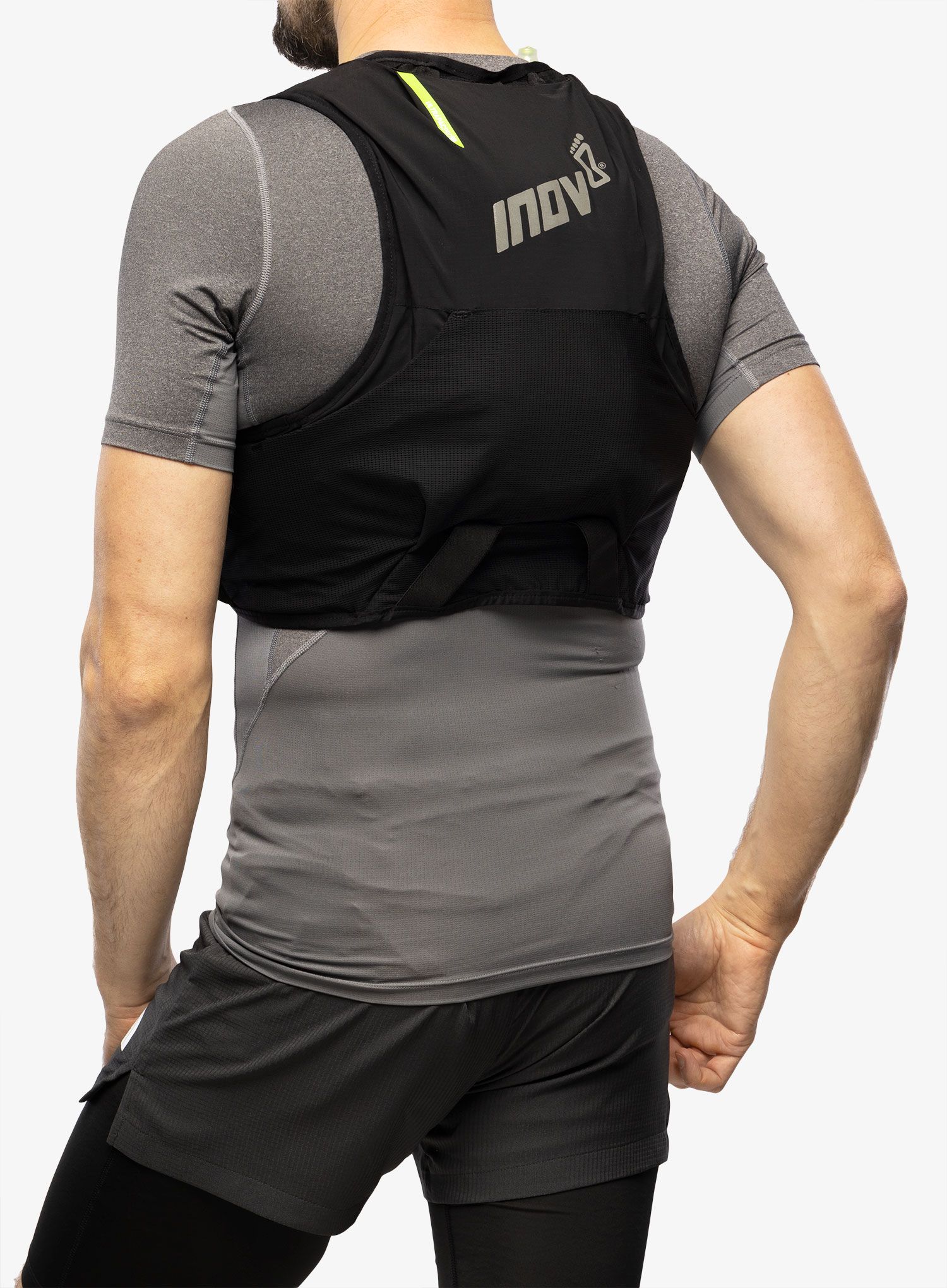 Prsluk za trčanje Inov-8 Ultrapac Pro 8 - black/green