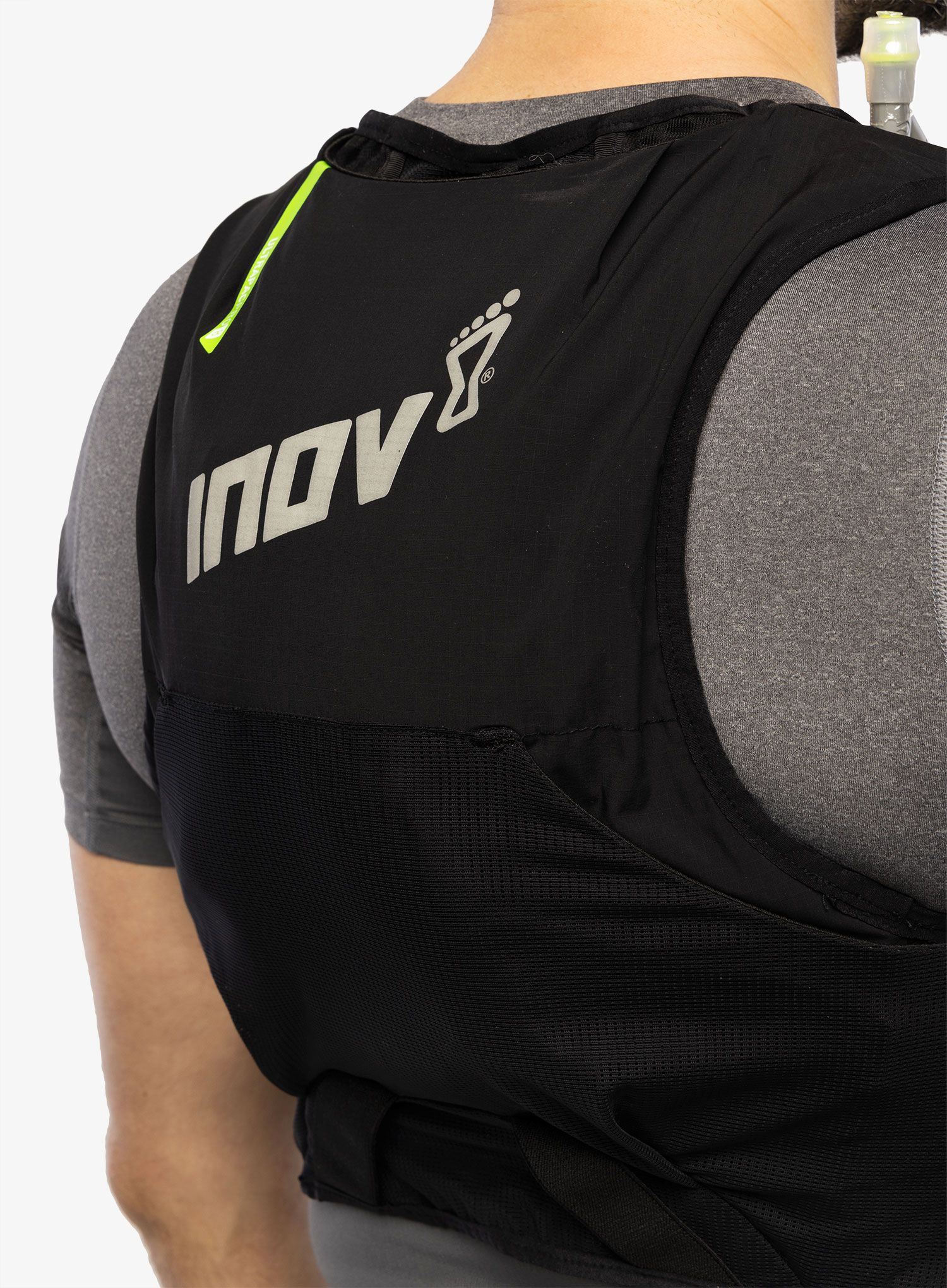 Prsluk za trčanje Inov-8 Ultrapac Pro 8 - black/green