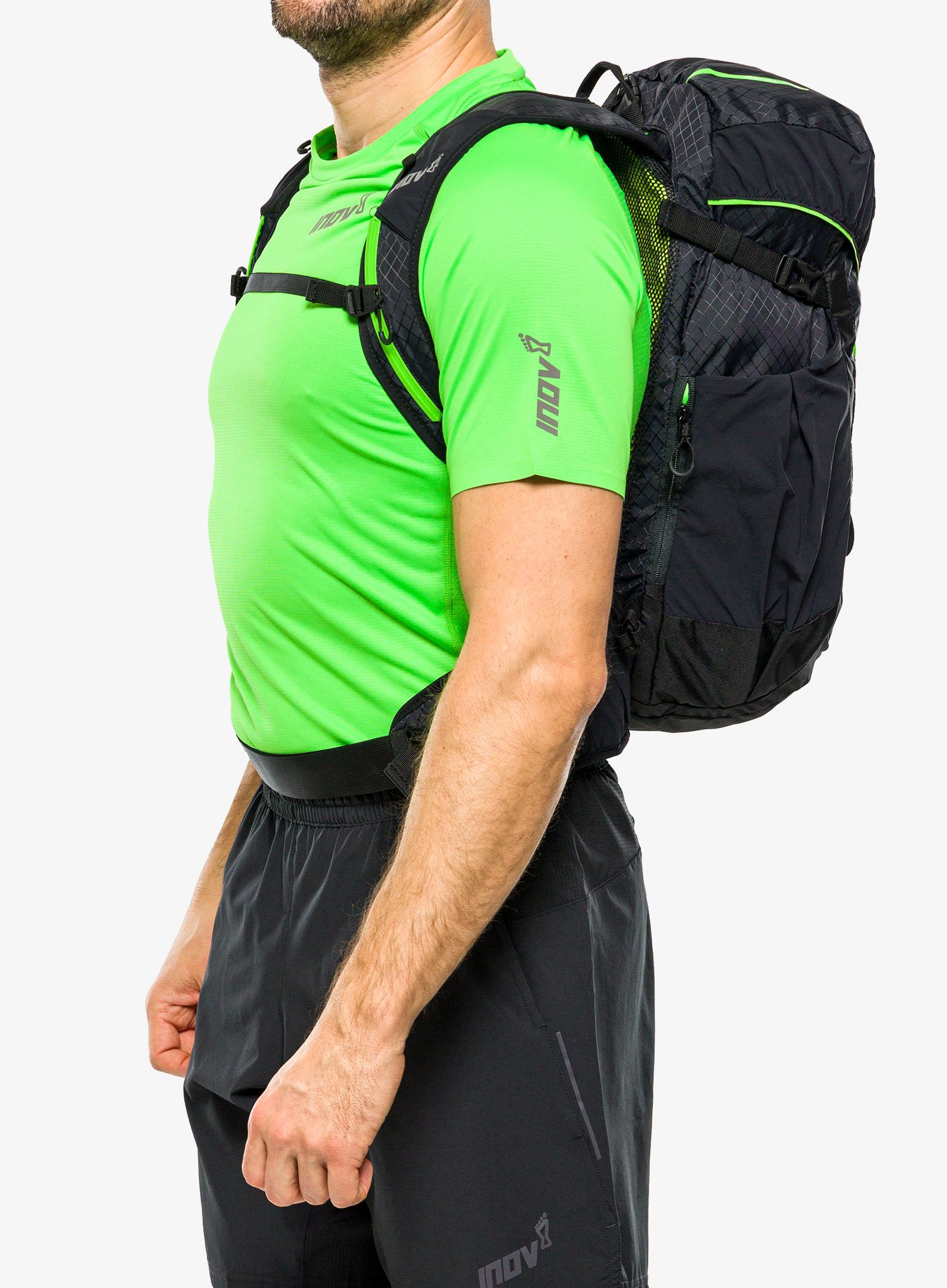 Planinarski ruksak Inov-8 VentureLite 25 - black/green