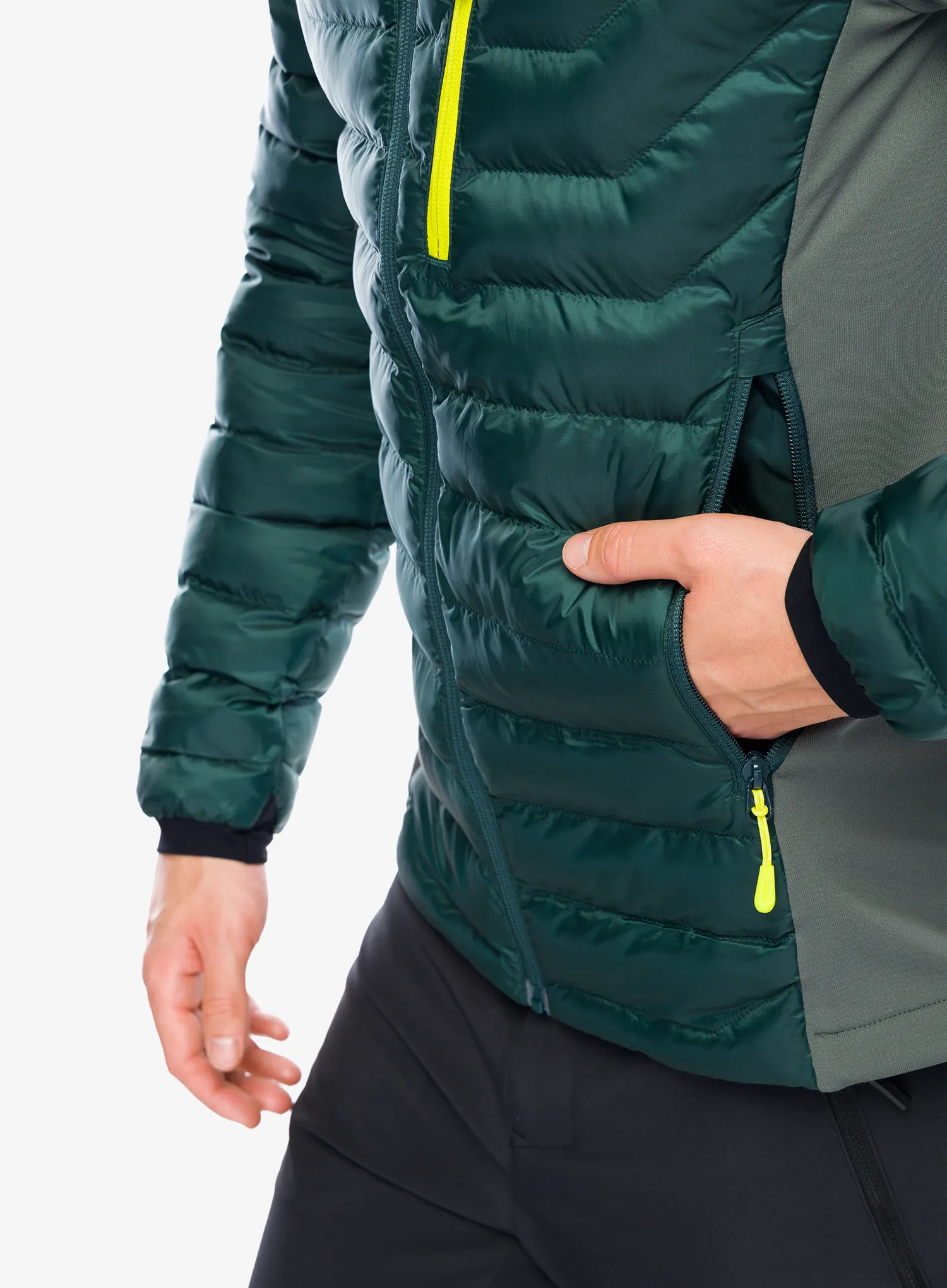 Jakna s postavom Jack Wolfskin Routeburn Pro Ins Jacket - black olive/firefly