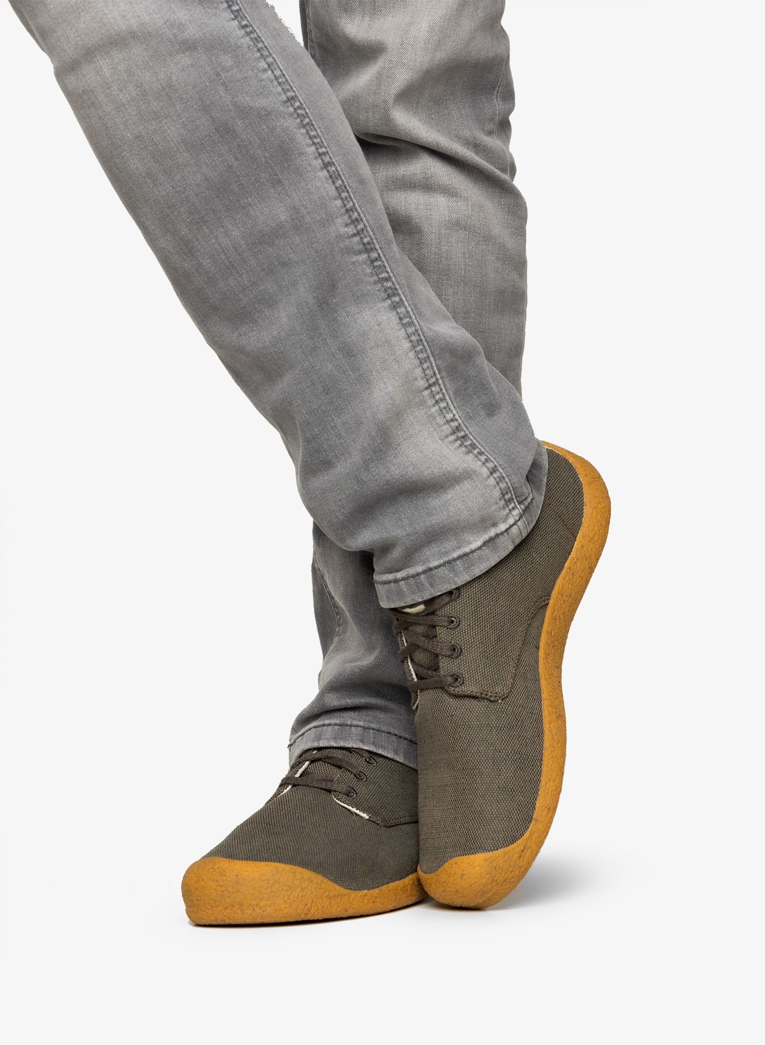 Lifestyle cipele Keen Mosey Derby Canvas - black olive/black olive