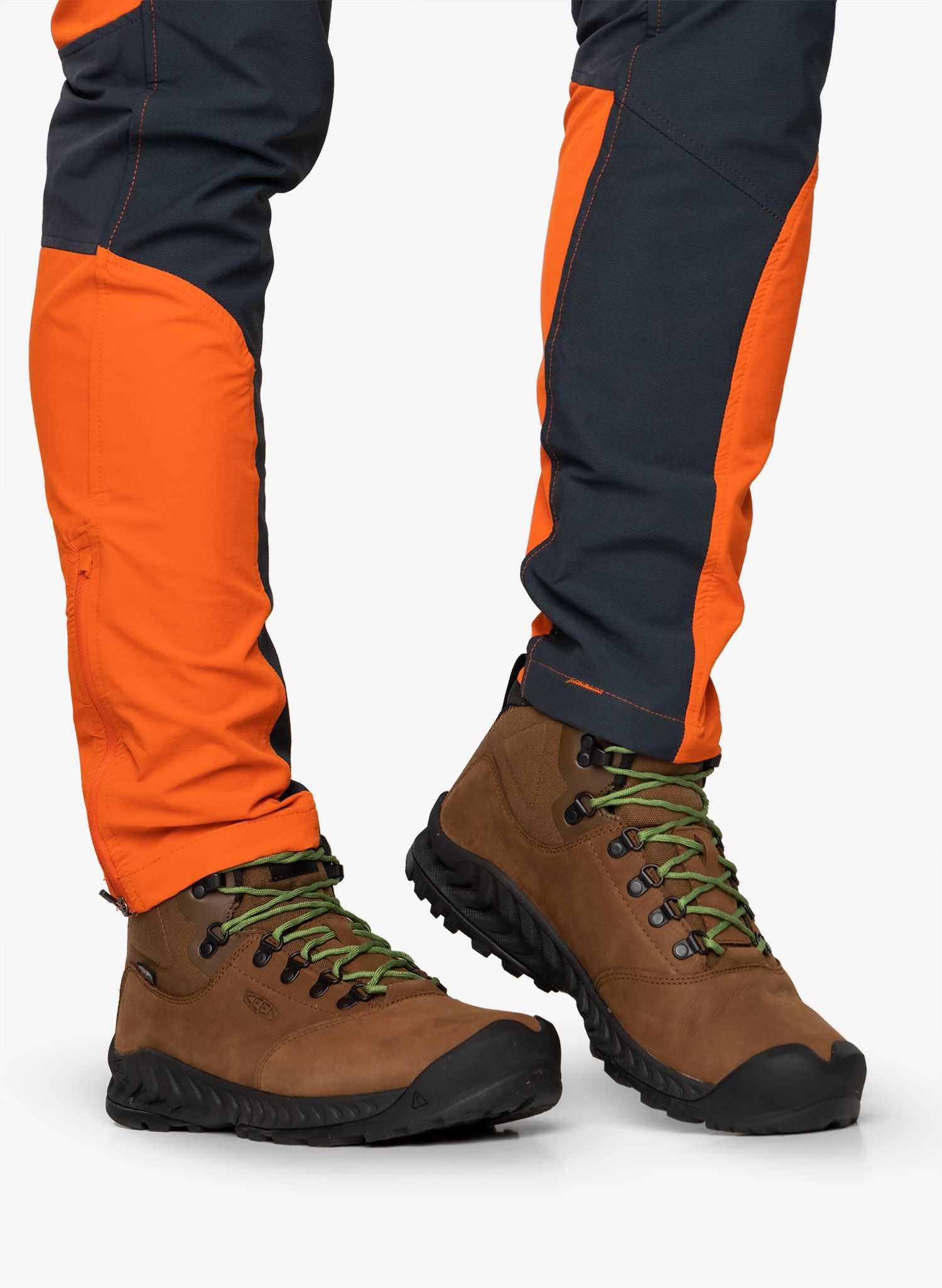 Muške planinarske cipele Keen Nxis Explorer Mid WP - bison/golden yellow