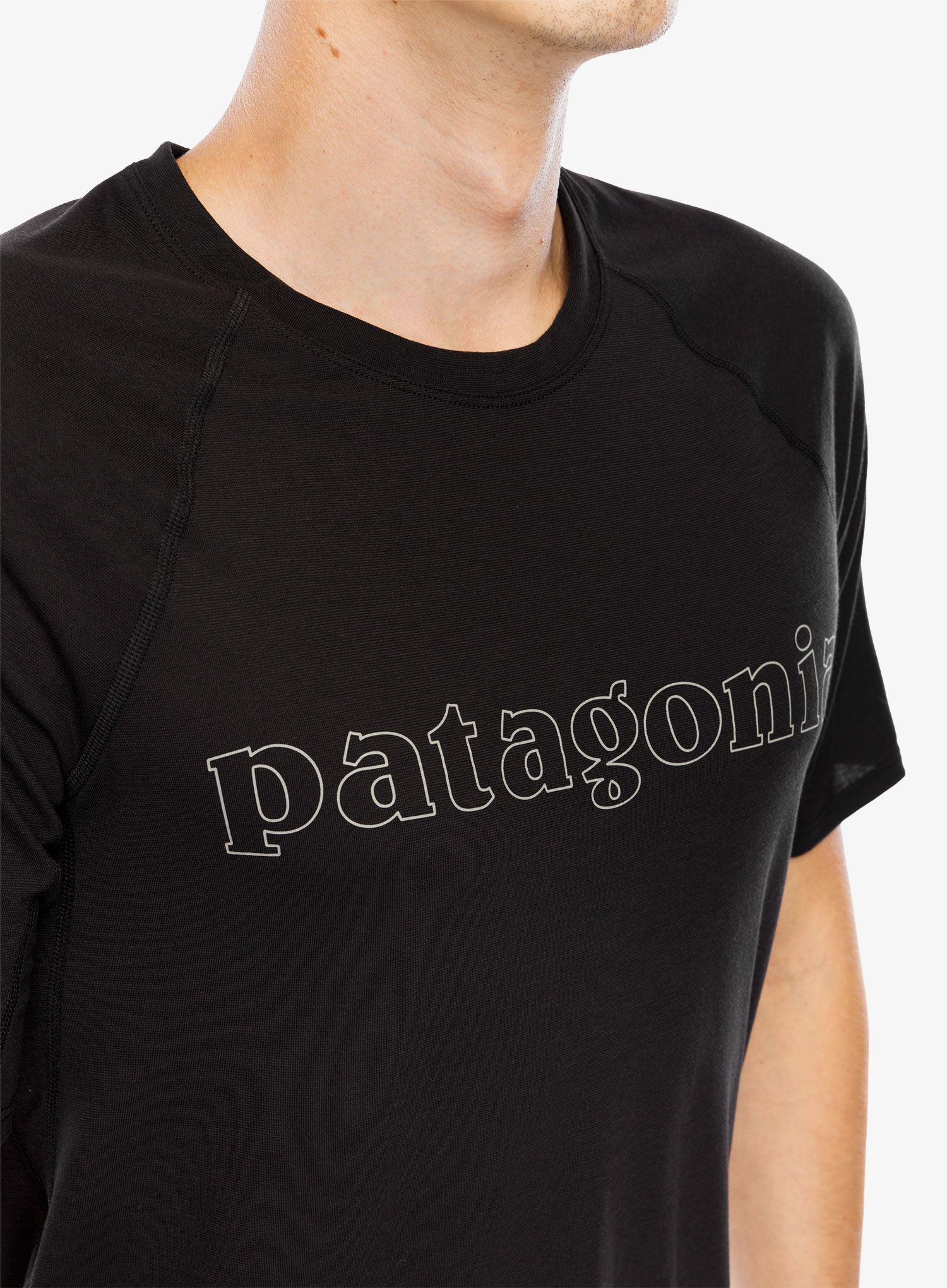 Brzosušeća majica Patagonia Cap Cool Trail Graphic Shirt - outline text black