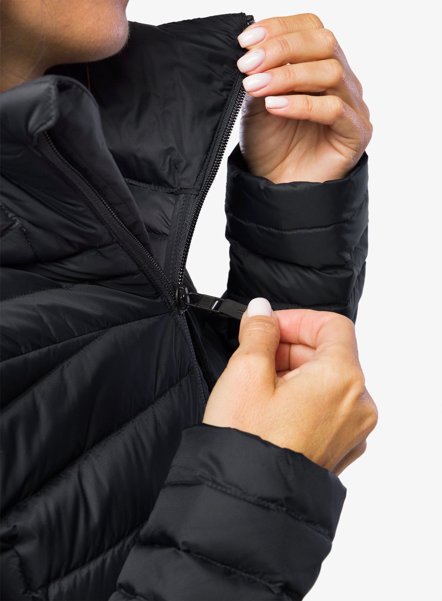 Ženska perjana jakna Black Diamond Access Down Hoody - black