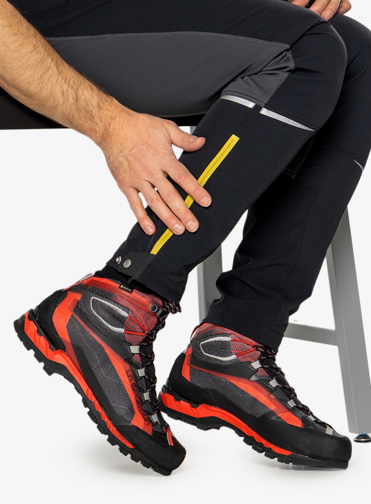 GORE-TEX cipele La Sportiva Trango Tech GTX - black/goji