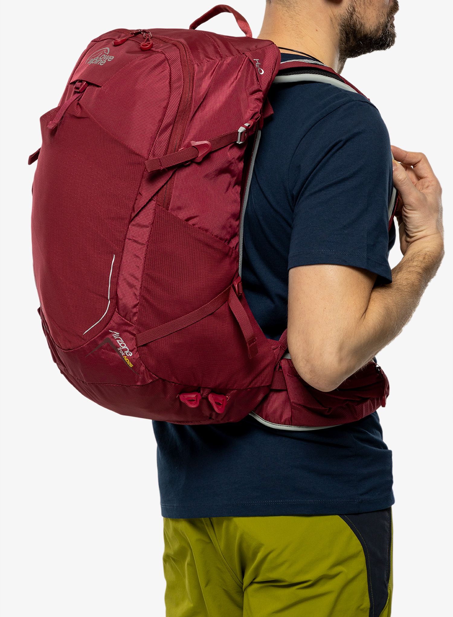 Ruksak s odstojnom mrežom Lowe Alpine AirZone Trek ND 26 - raspberry