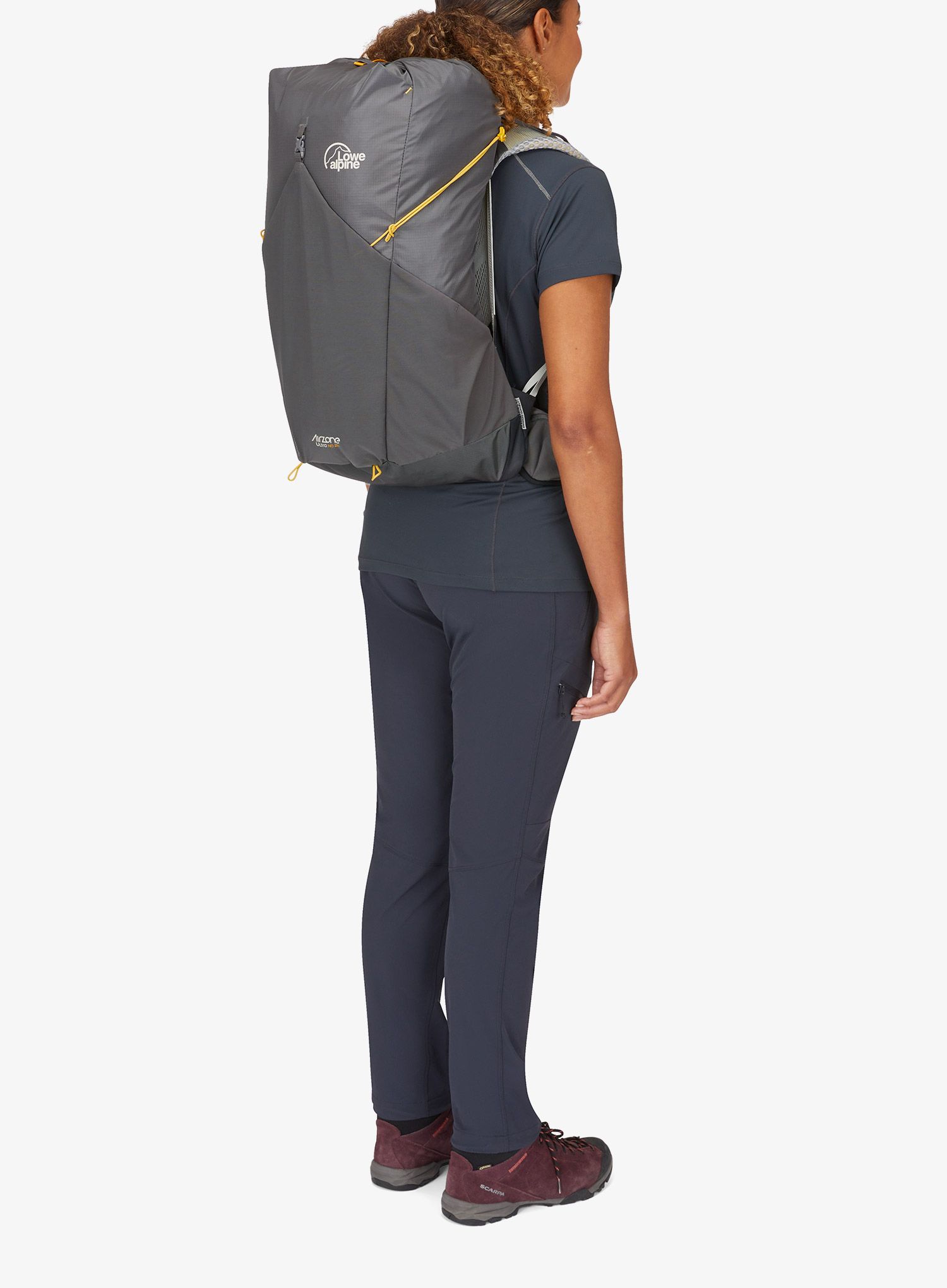 Ruksak s odstojnom mrežom Lowe Alpine AirZone Ultra 26 - graphene