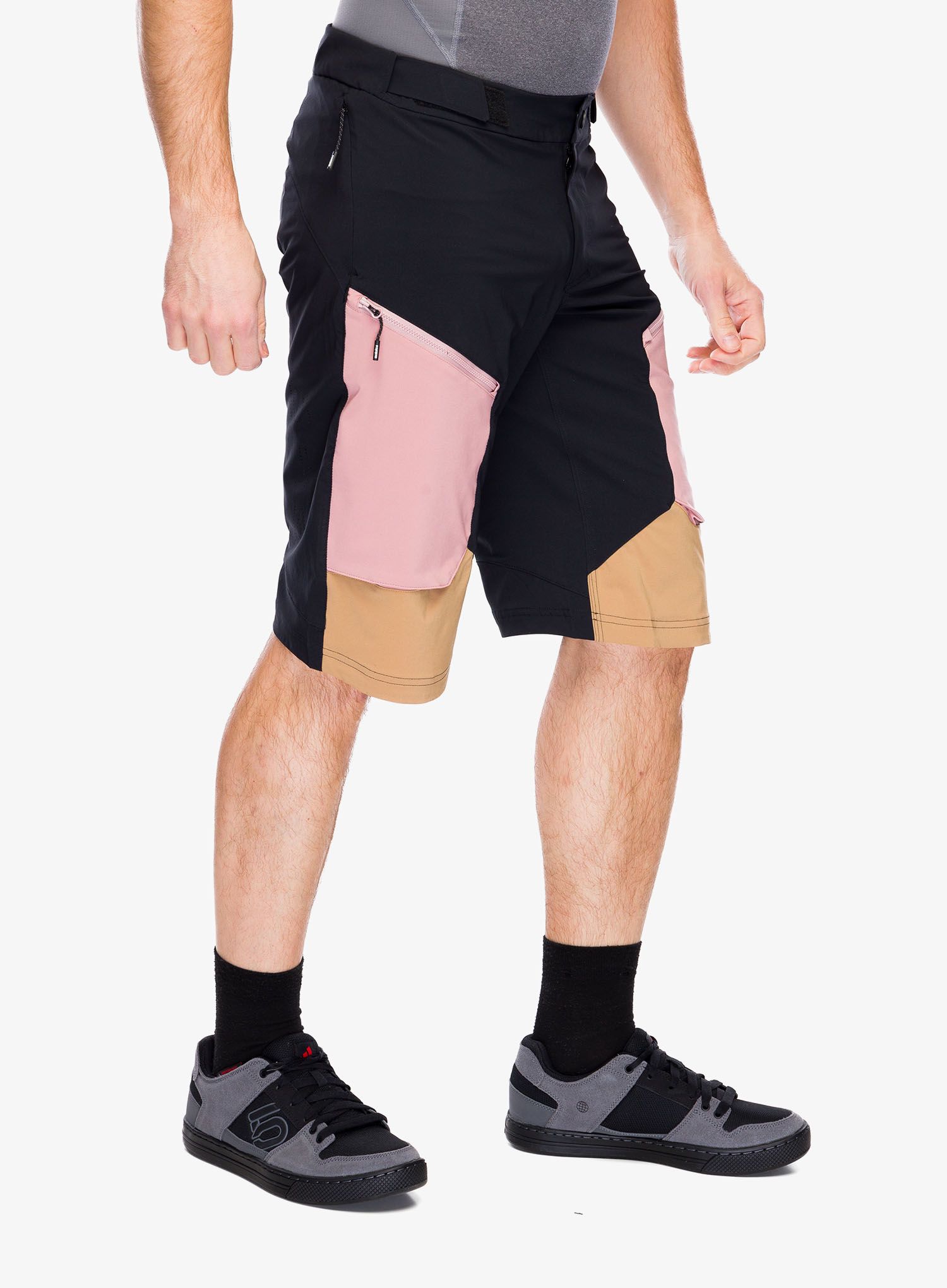 Kratke hlače enduro Maloja Torre - deep black multi