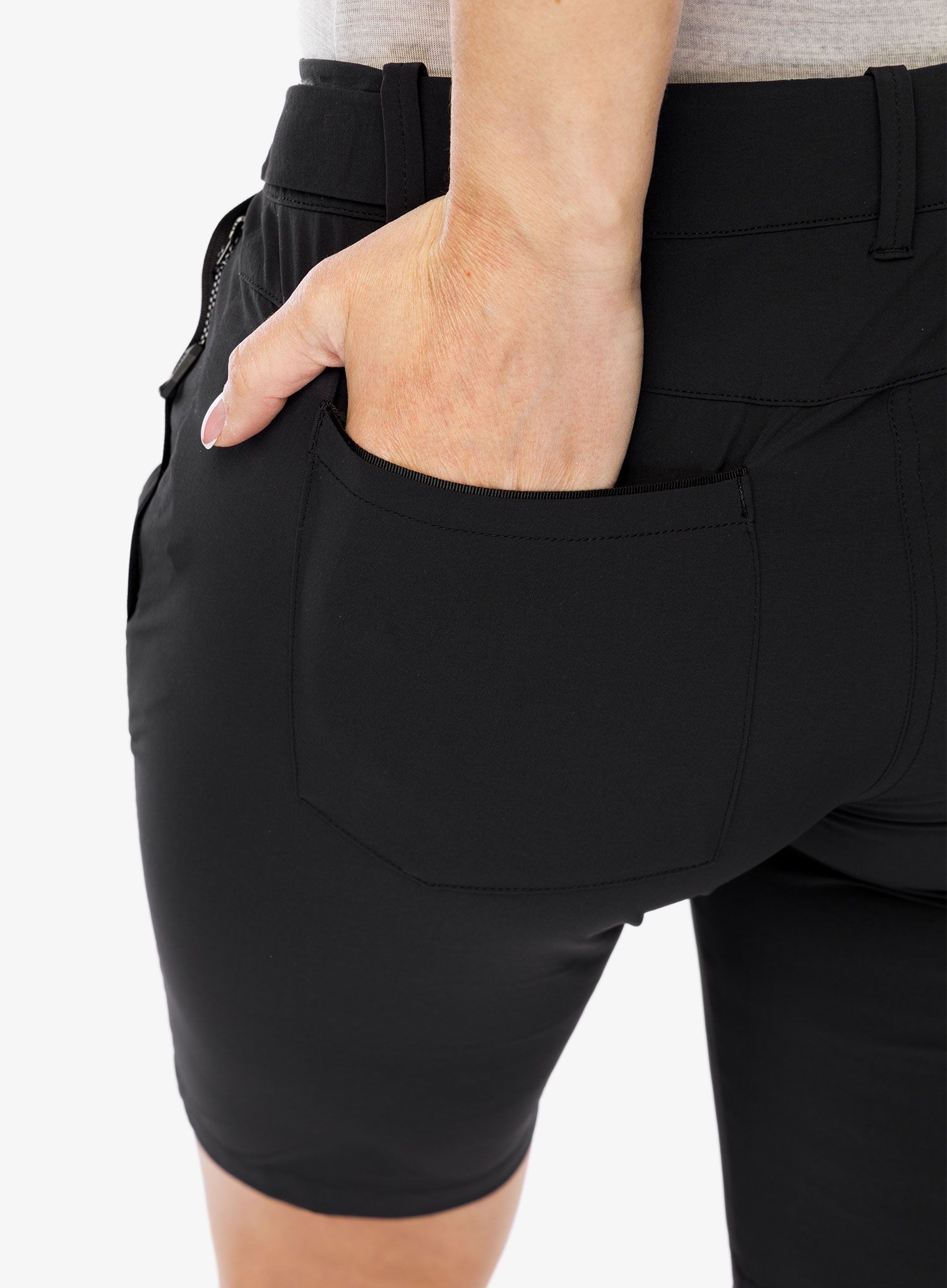 Ženske kratke hlače Mammut Runbold Shorts - black