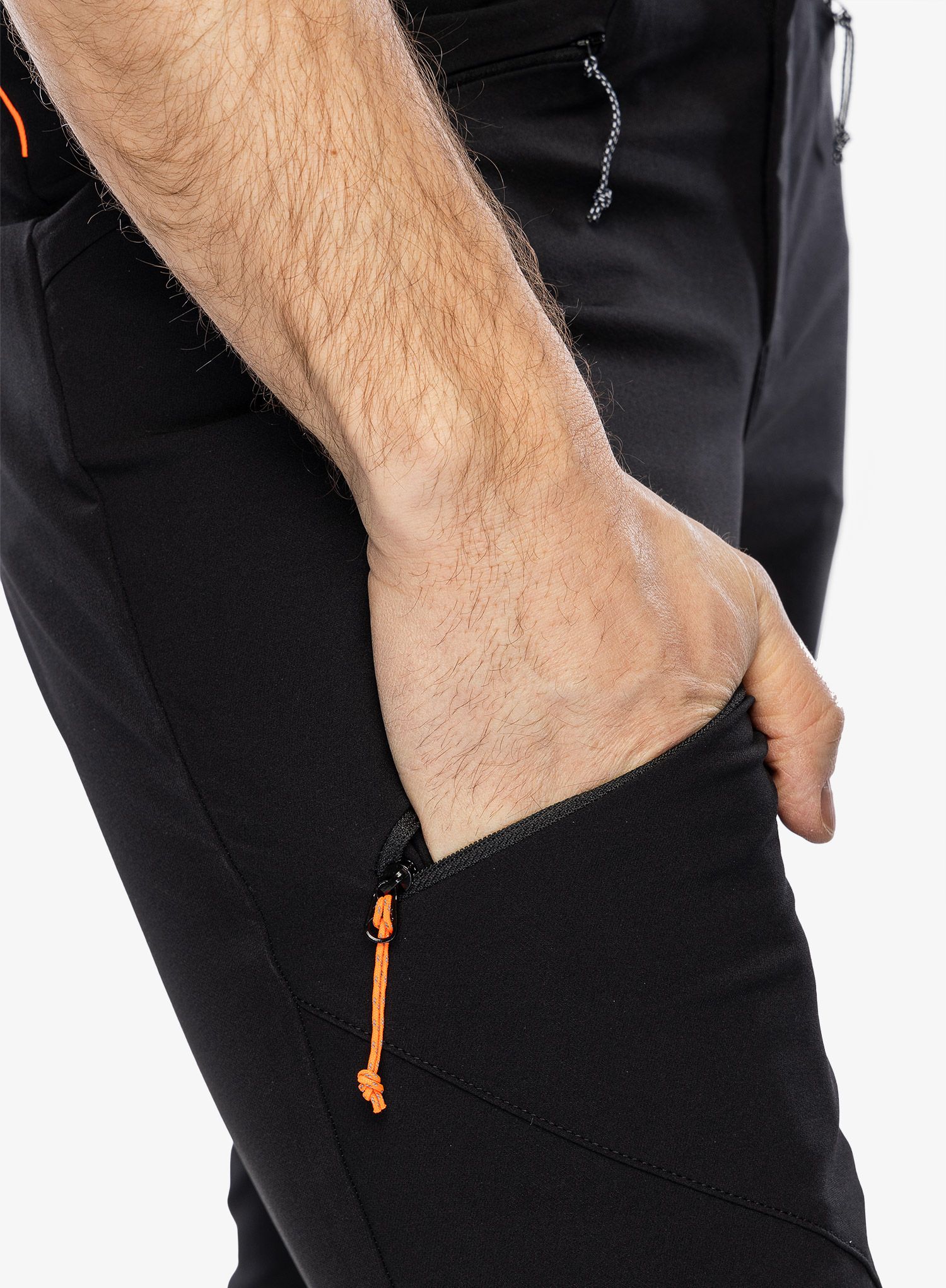 Softshell hlače Mammut Taiss SO Pants - black