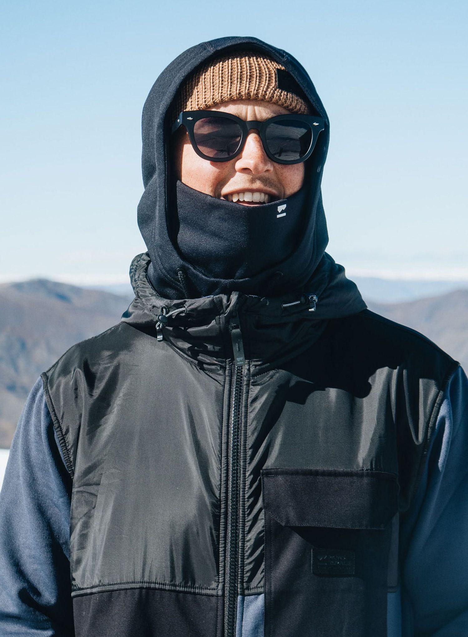 Balaklava Mons Royale Decade Merino Fleece Hood - black