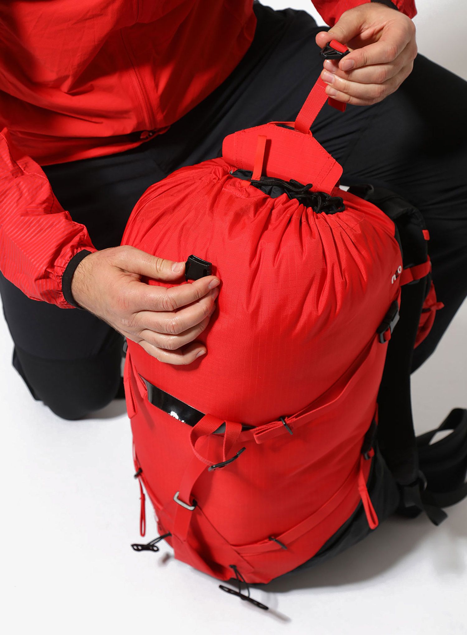 Alpinistički ruksak Montane Fast Alpine 40 - flag red