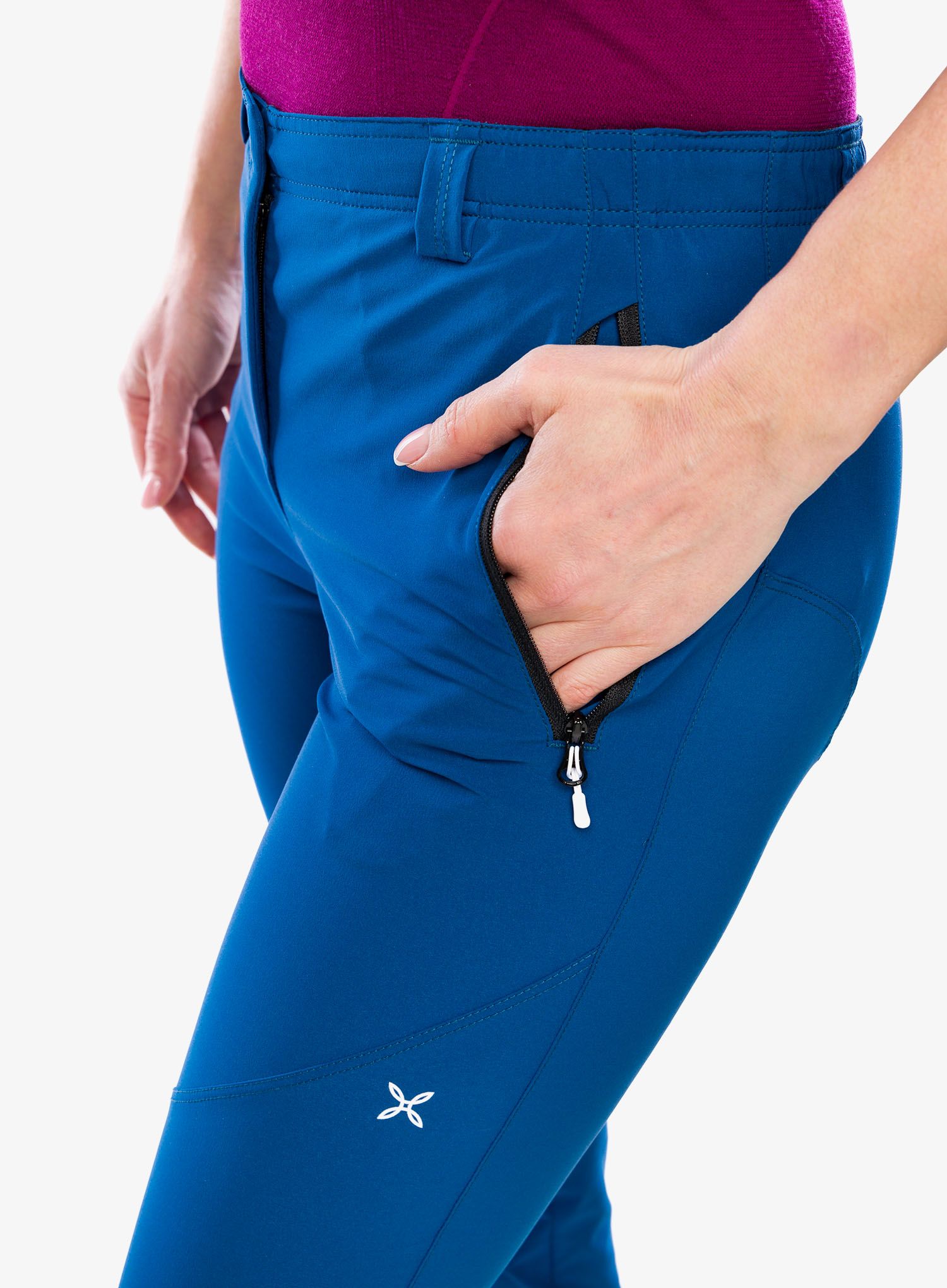 Ženske planinarske hlače Montura Focus Pants - deep blue